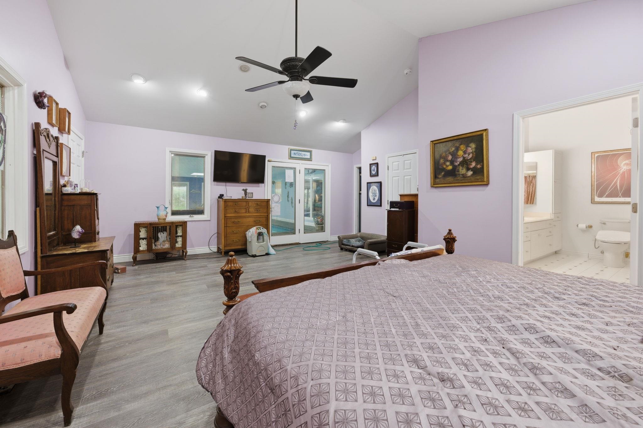 19 Fleetwood Property Photo 20