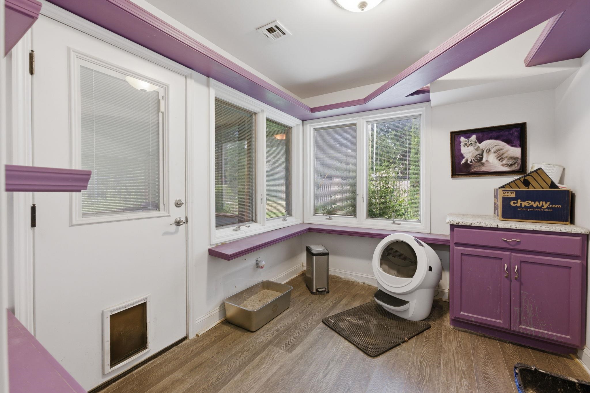 19 Fleetwood Property Photo 22