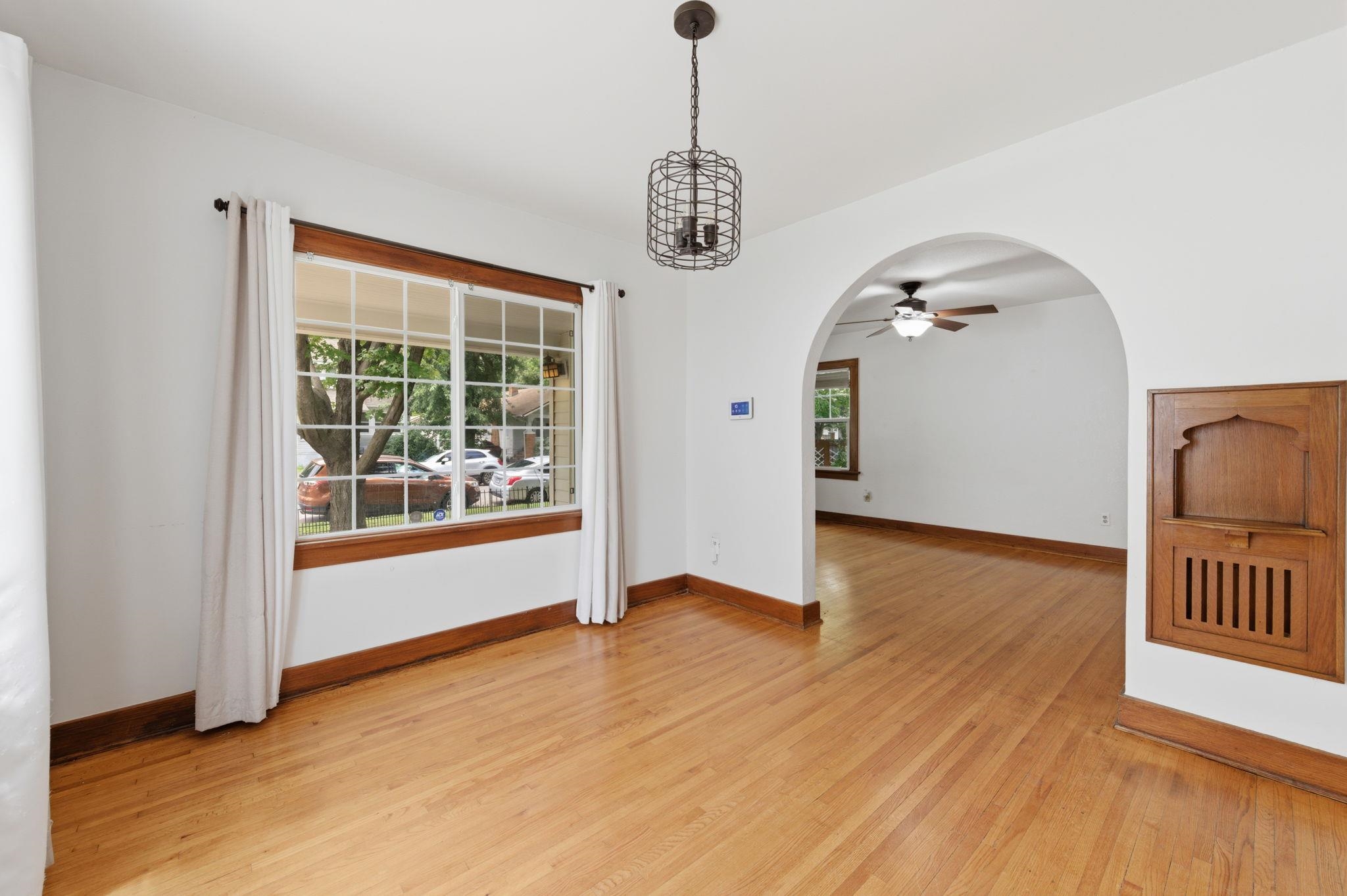 644 S Green St Property Photo 12
