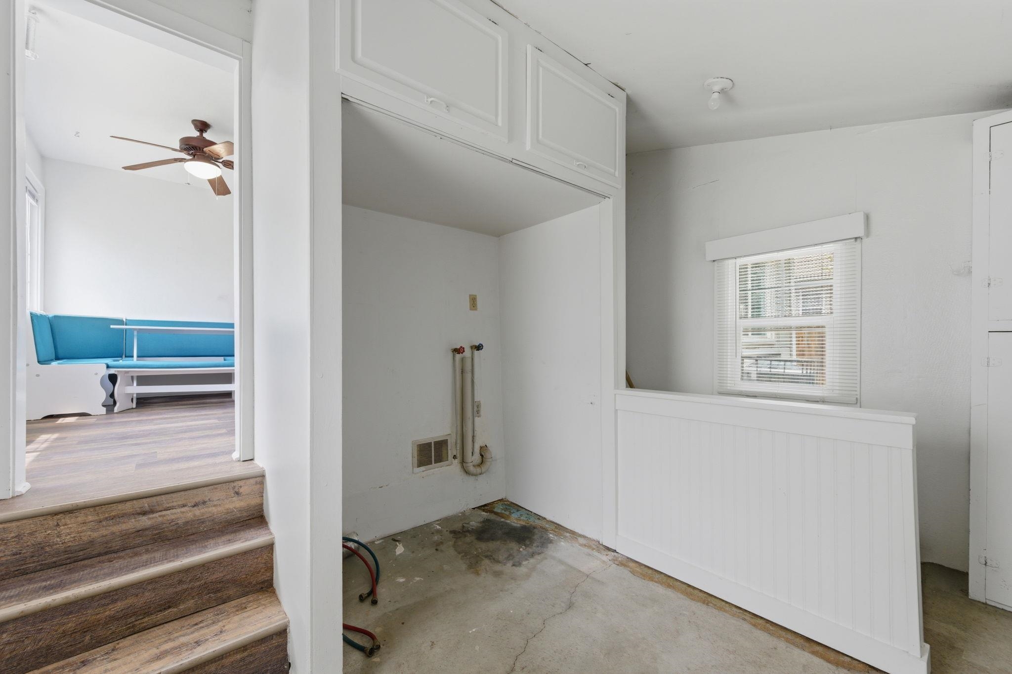 644 S Green St Property Photo 23