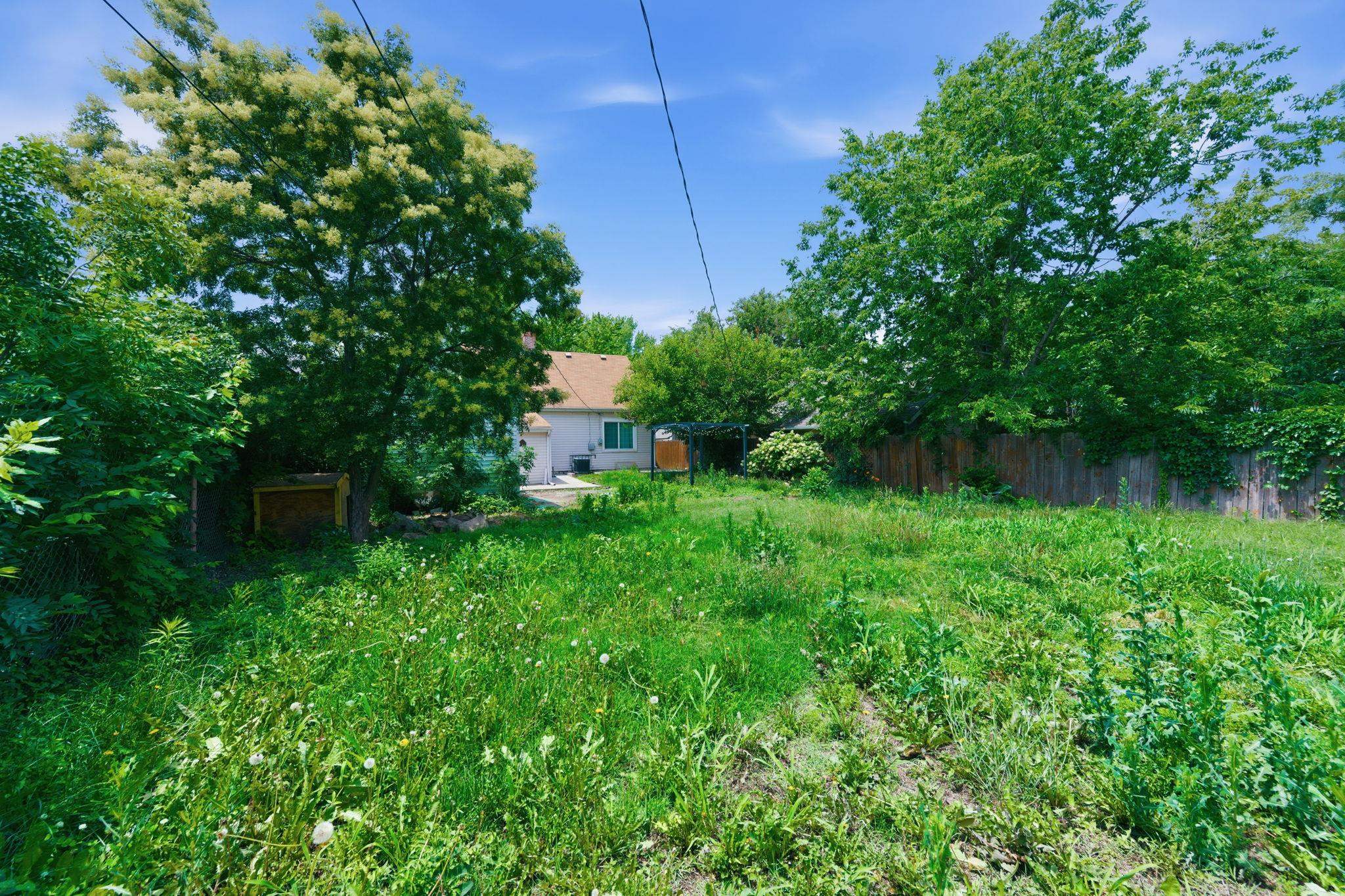 644 S Green St Property Photo 35