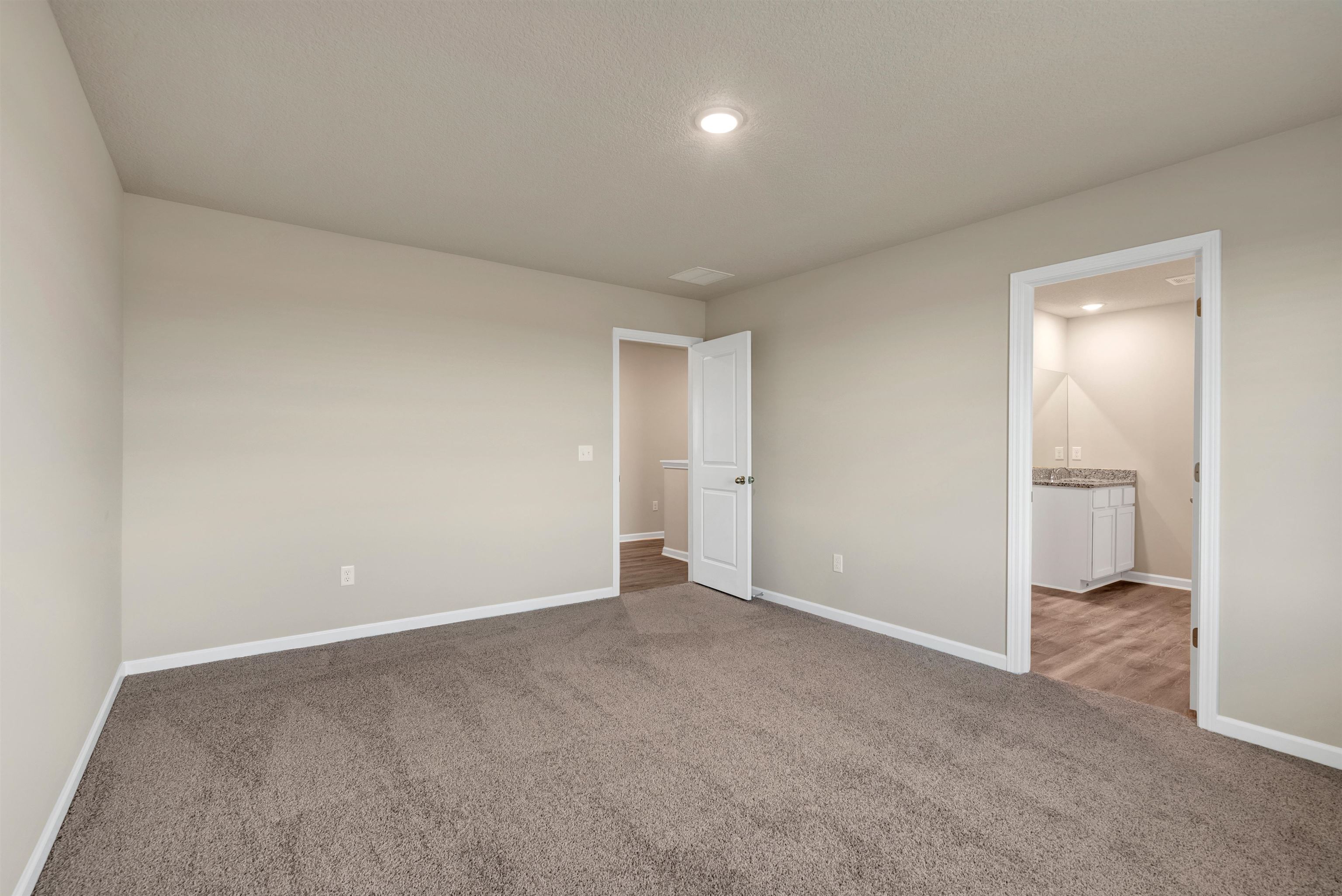 9210 E Hurst St Property Photo 20