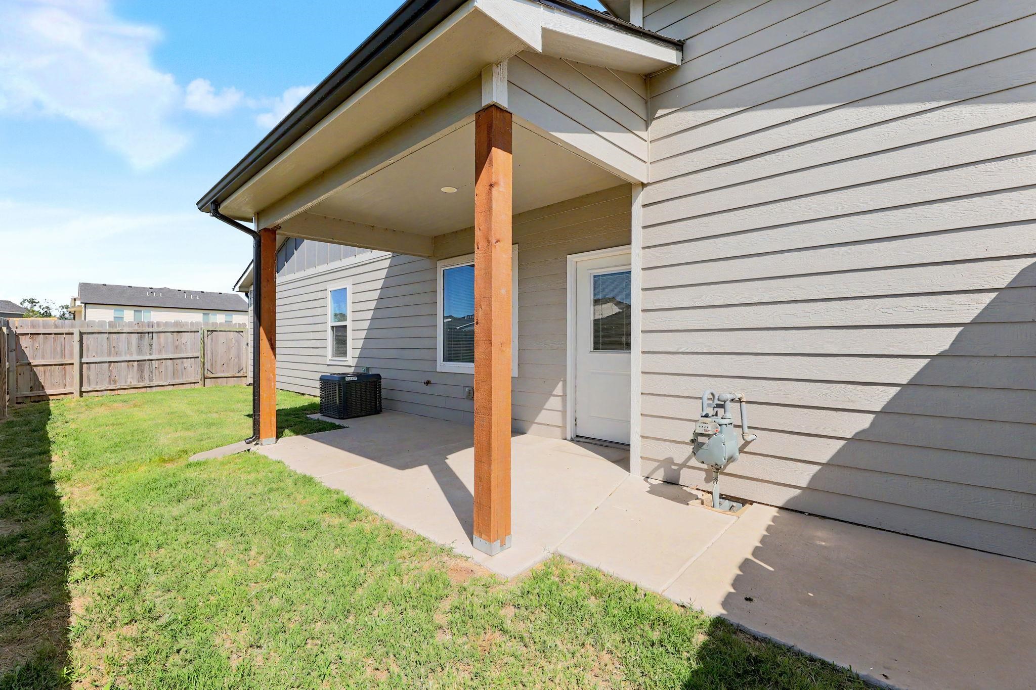 5752 E Bristol Street Property Photo 15
