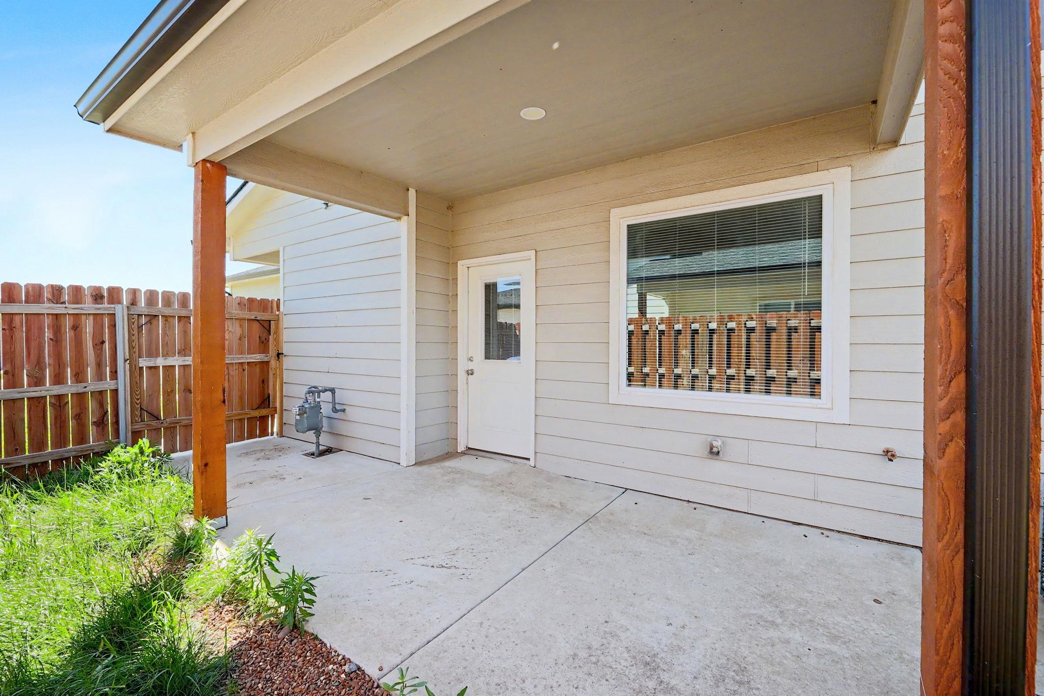 5752 E Bristol Street Property Photo 31