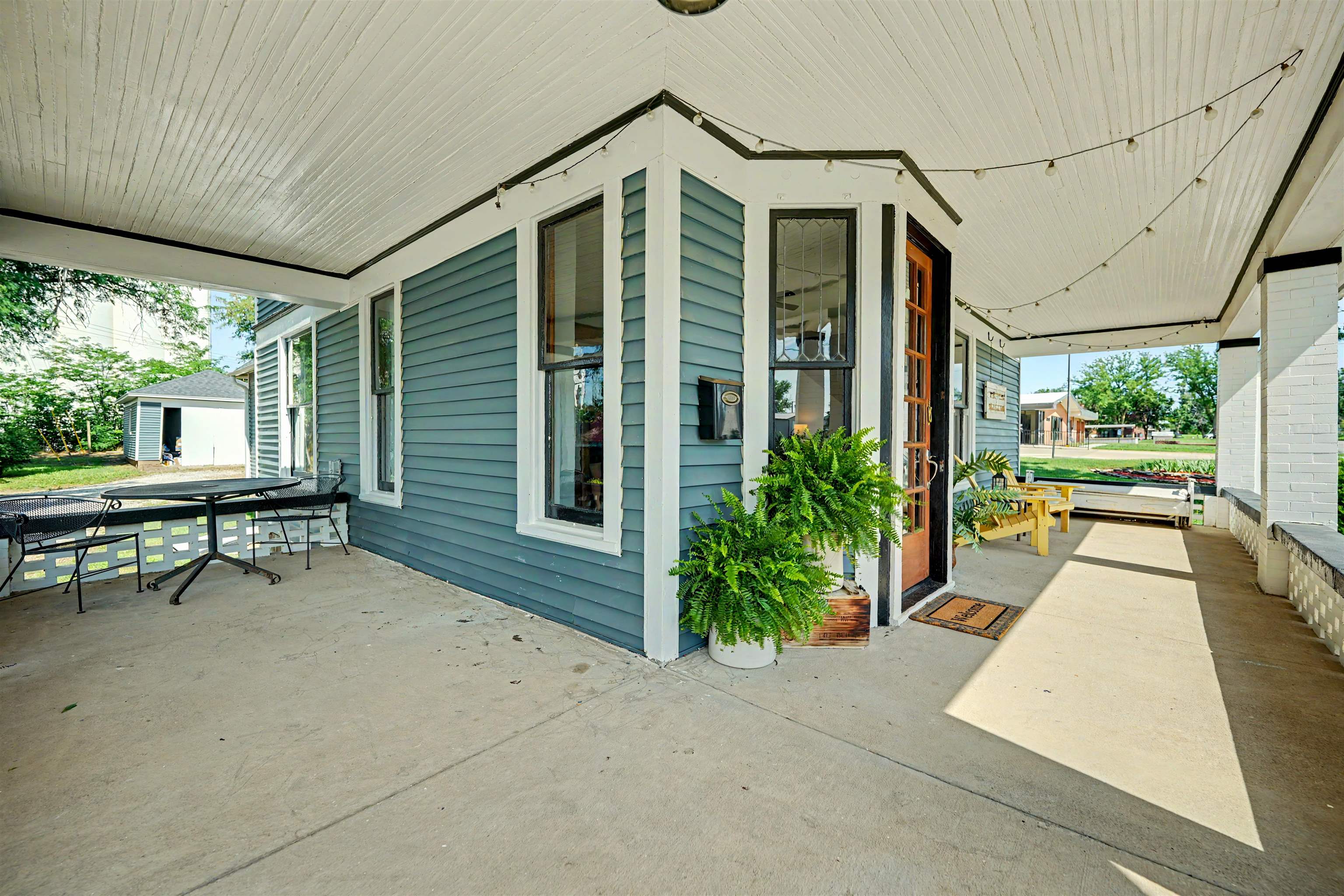 301 N Mill St Property Photo 5
