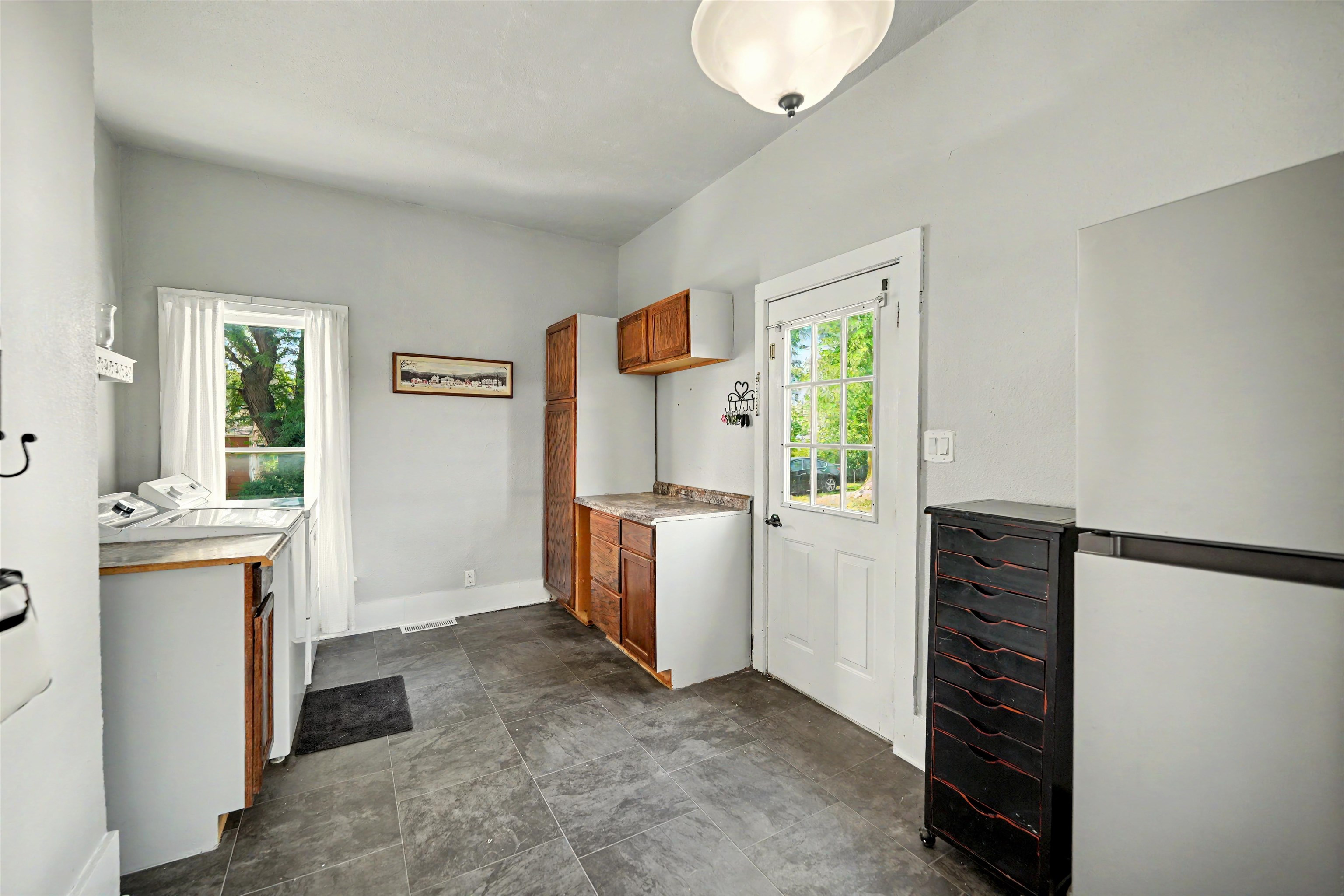 301 N Mill St Property Photo 18