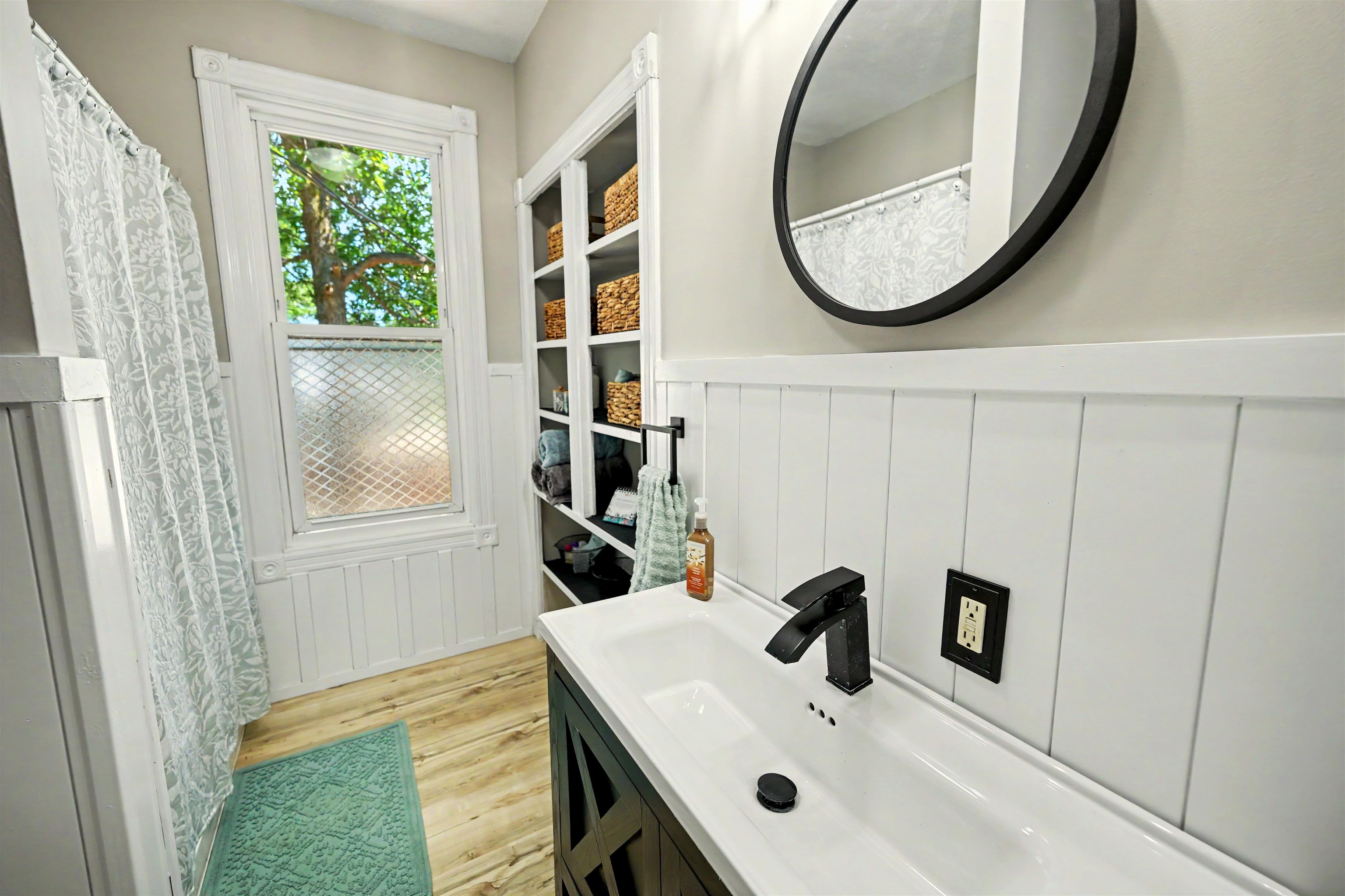 301 N Mill St Property Photo 22