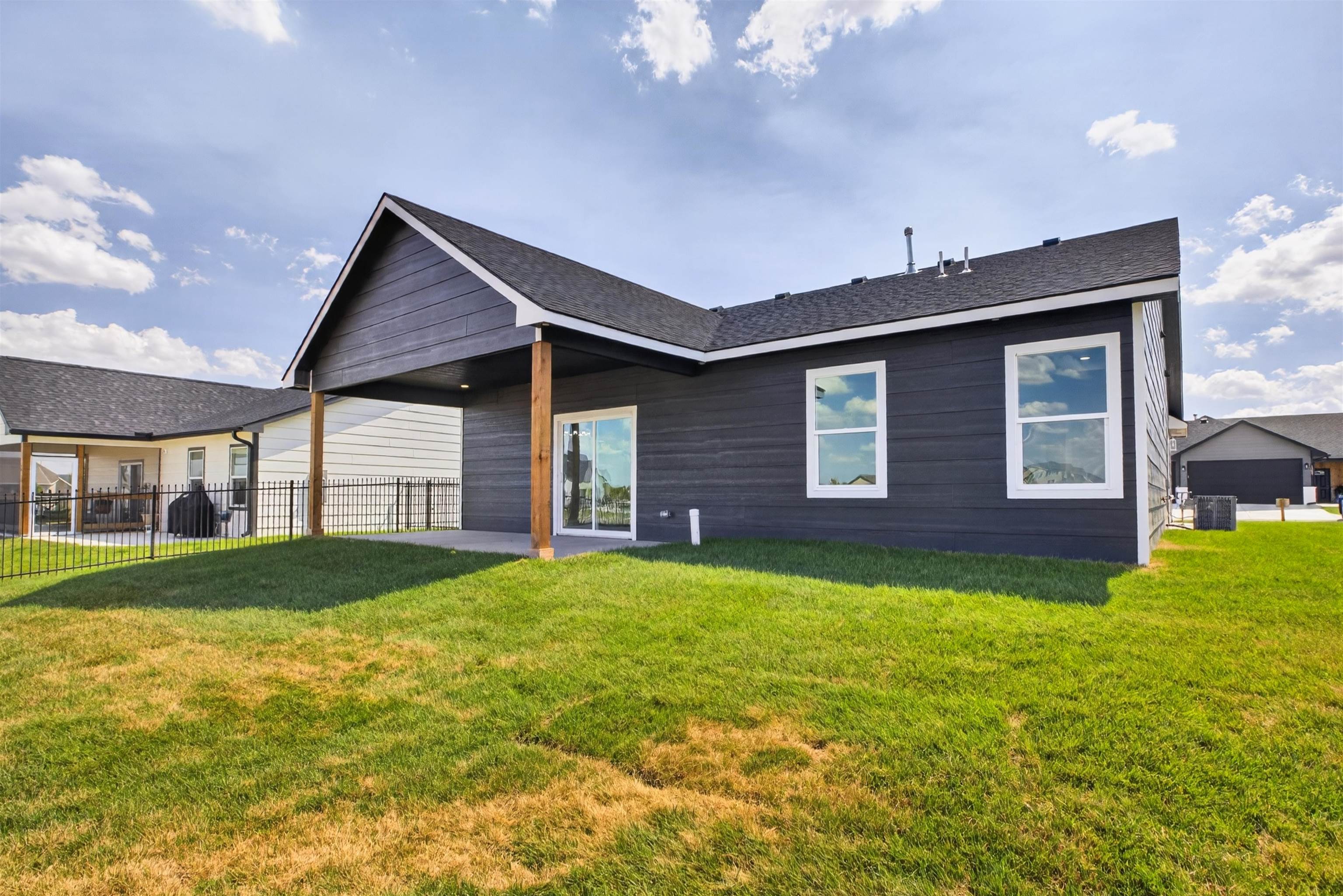 13008 E Equestrian Property Photo 32