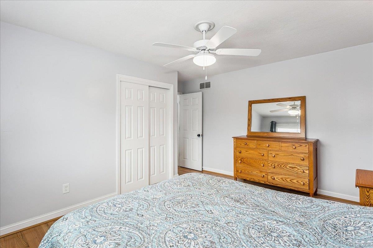 1113 E Springdale Property Photo 29