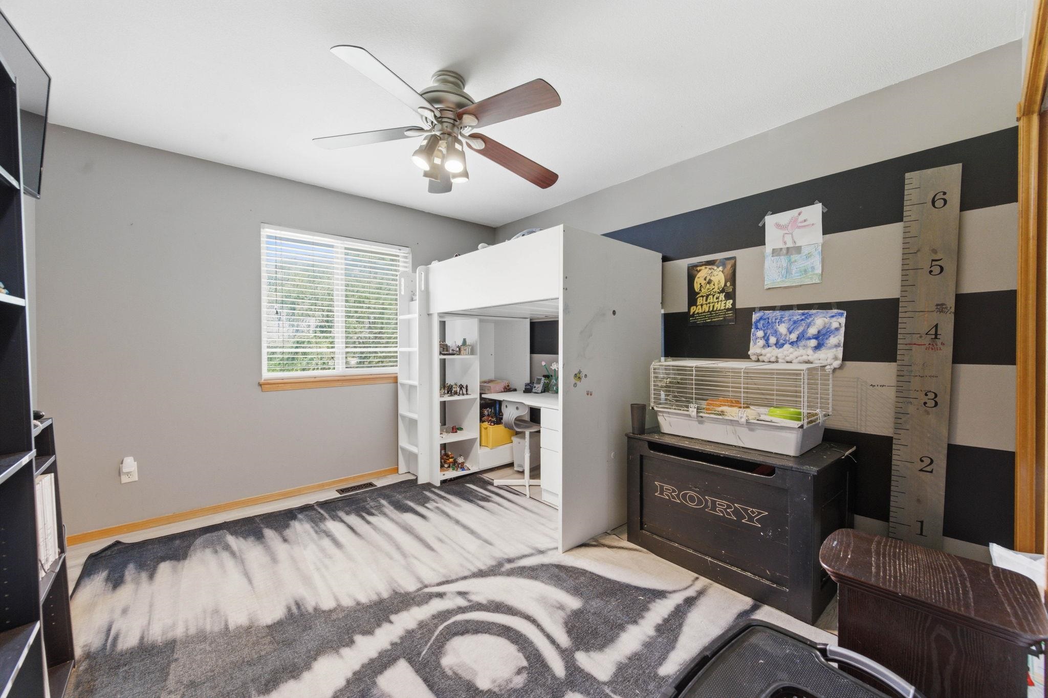 2216 N Newberry St. Property Photo 16