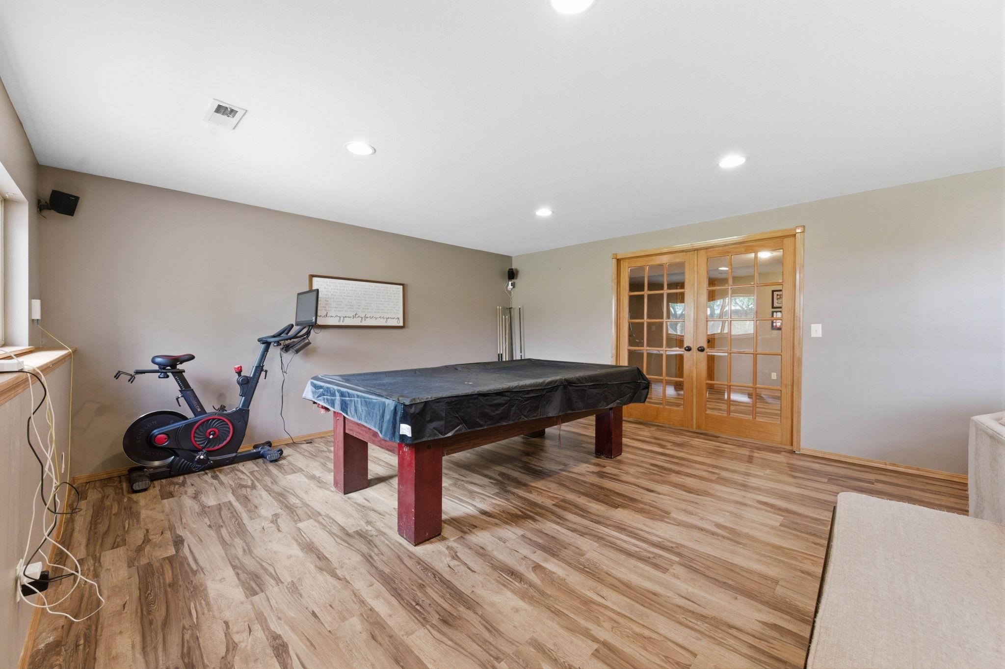 2216 N Newberry St. Property Photo 23