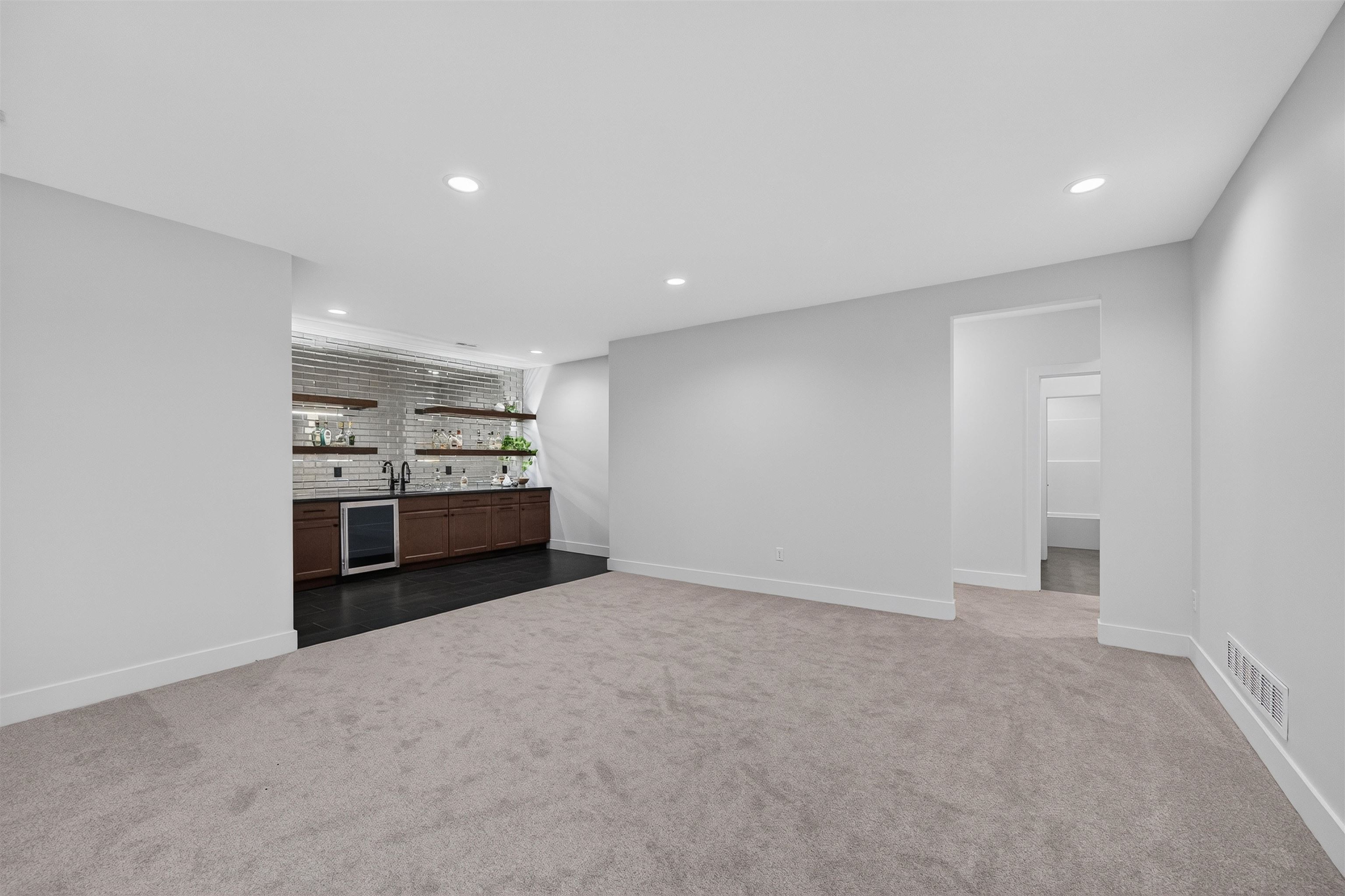 2812 E Kay St Property Photo 29