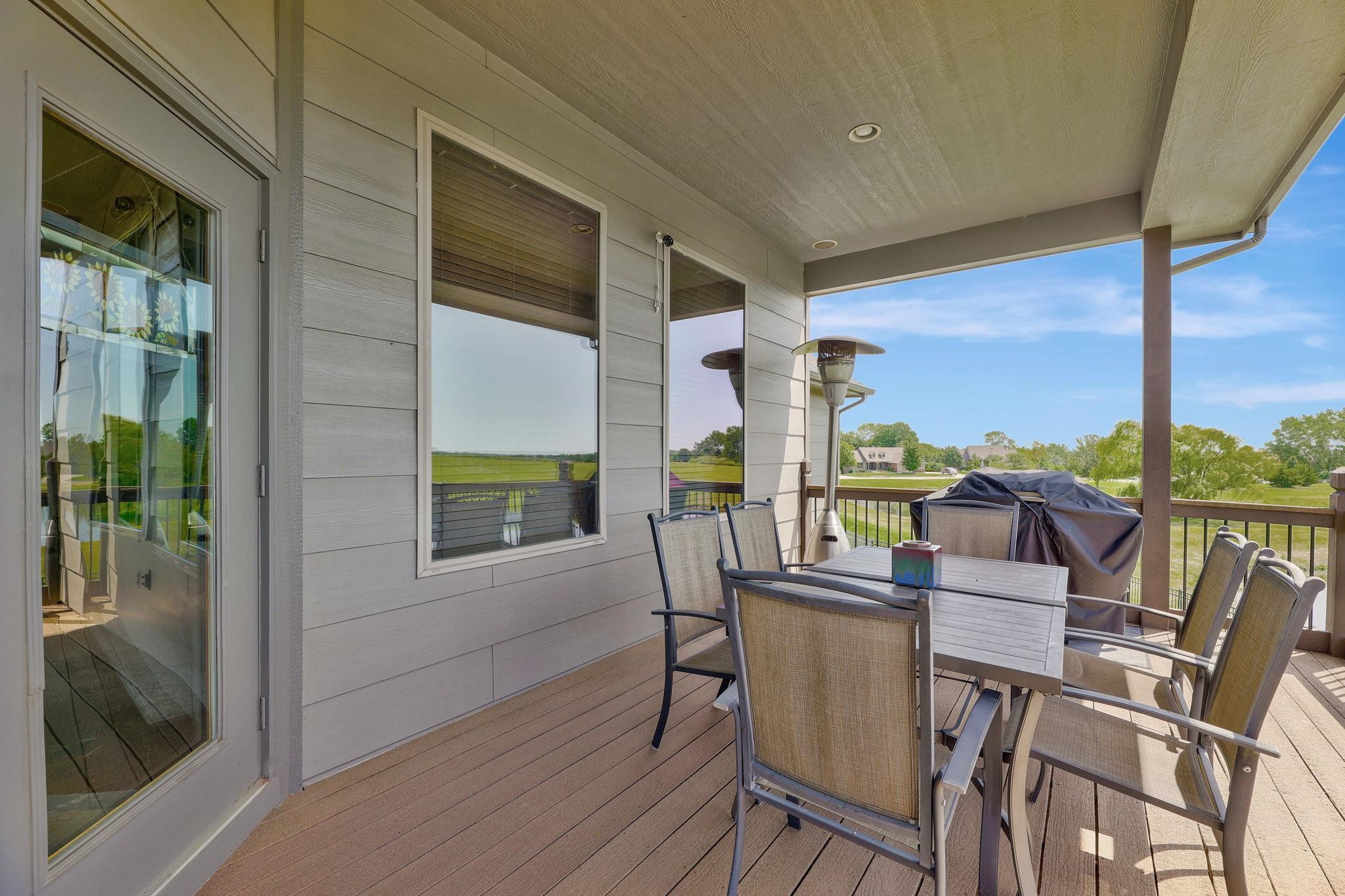 2202 N Foxfire Ct. Property Photo 3