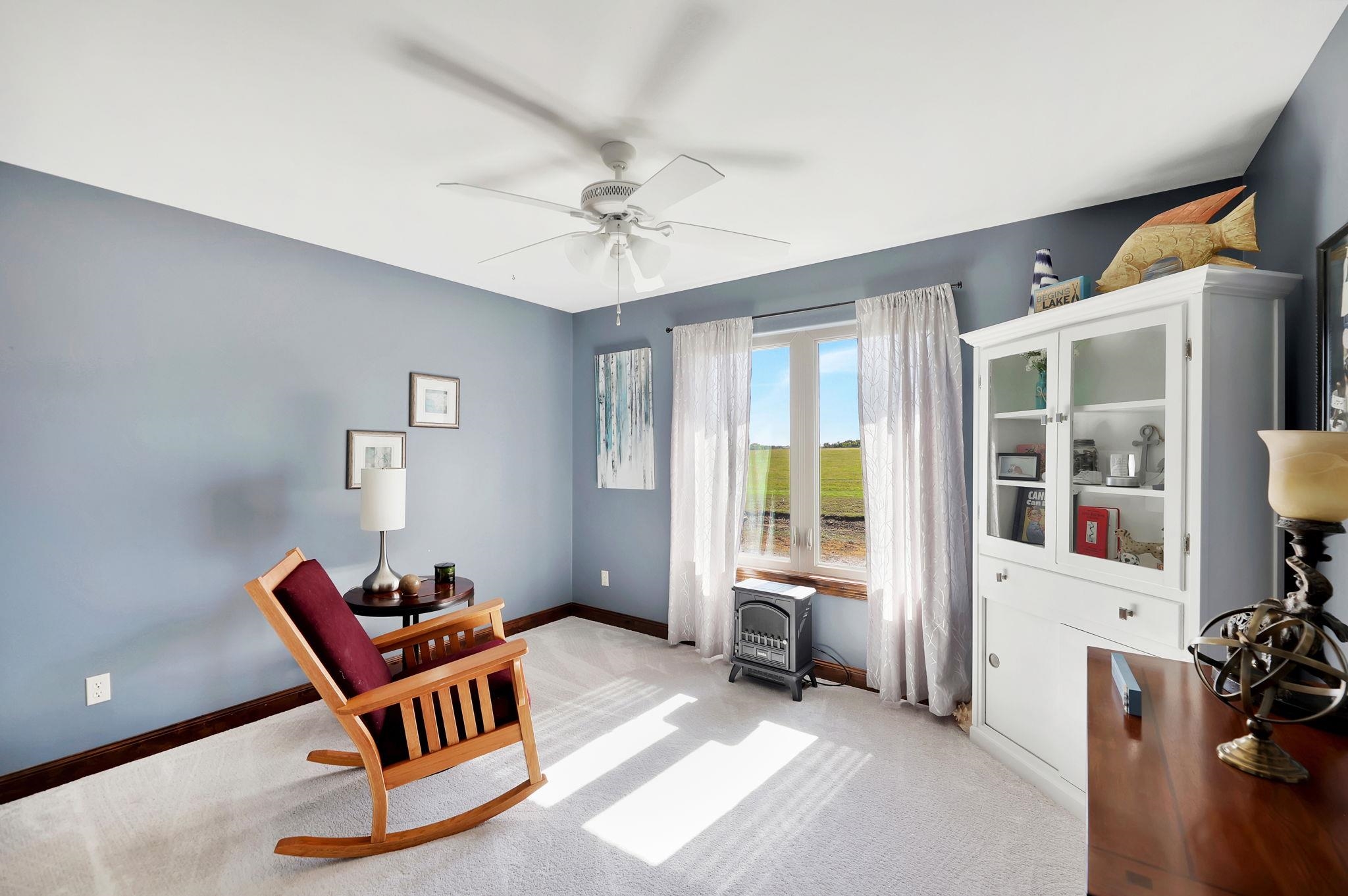 2202 N Foxfire Ct. Property Photo 25