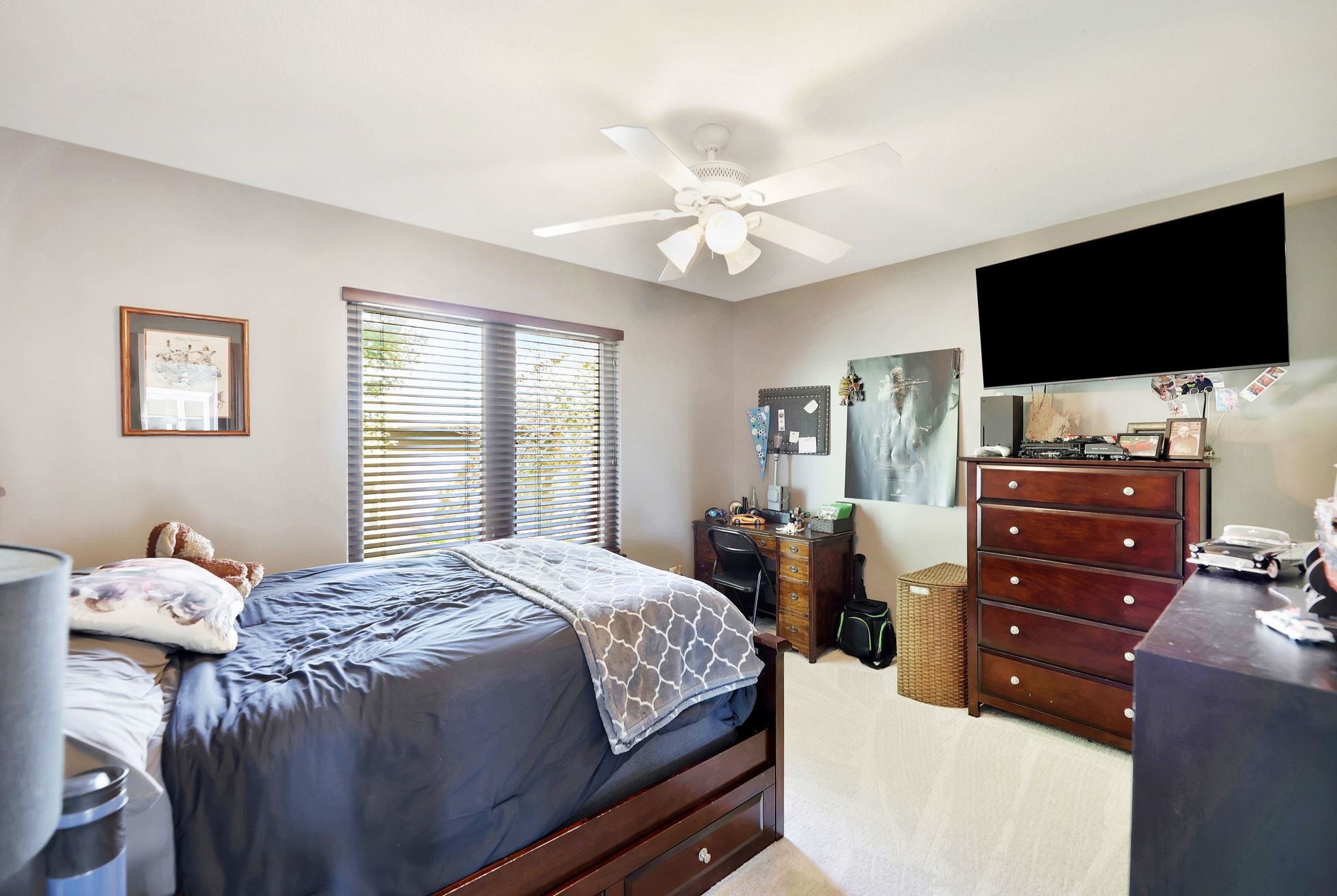 2202 N Foxfire Ct. Property Photo 26