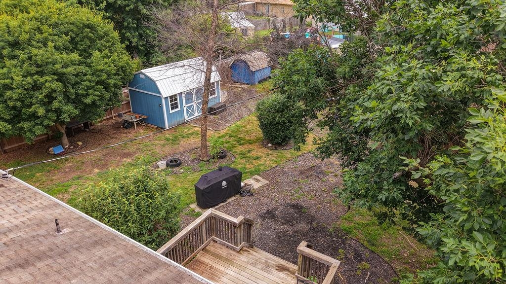 9 Deveron Property Photo 5