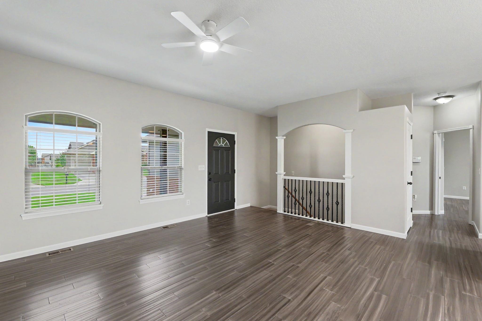 2637 E Mason Ridge Property Photo 4