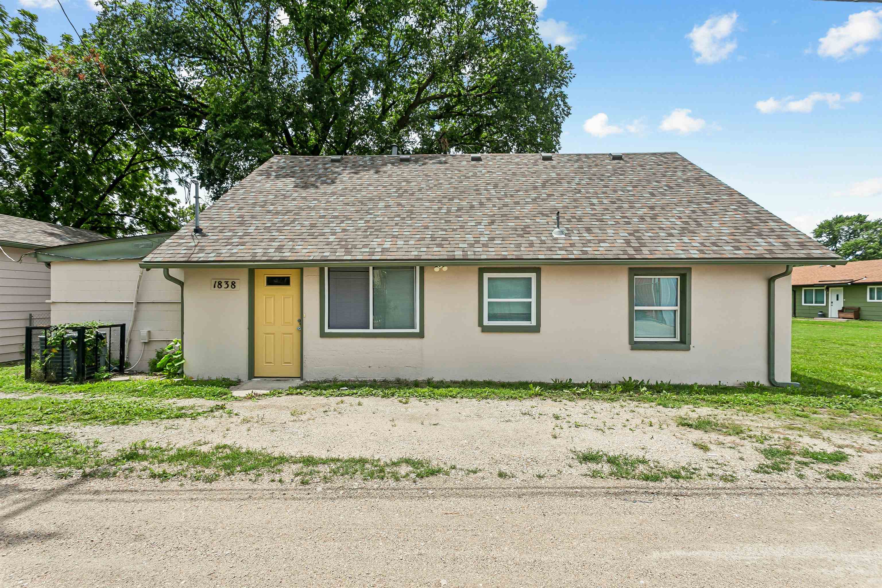 1836 S Laura Ave Property Photo 18