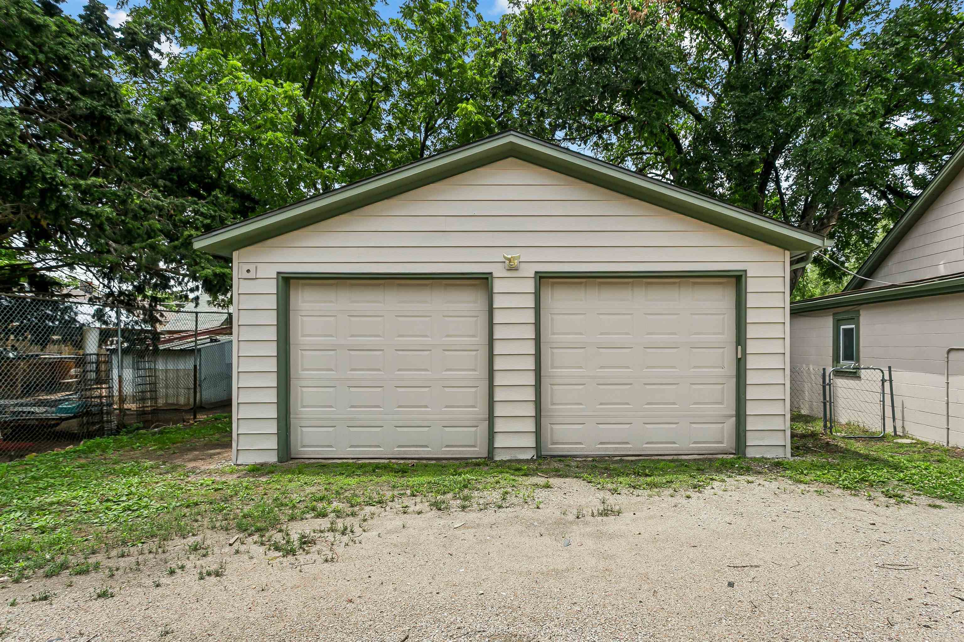 1836 S Laura Ave Property Photo 20