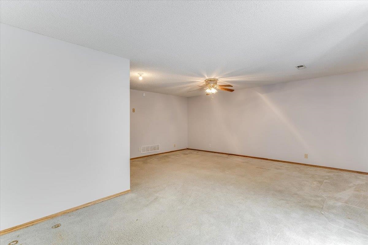 5359 S Stoneborough St Property Photo 18