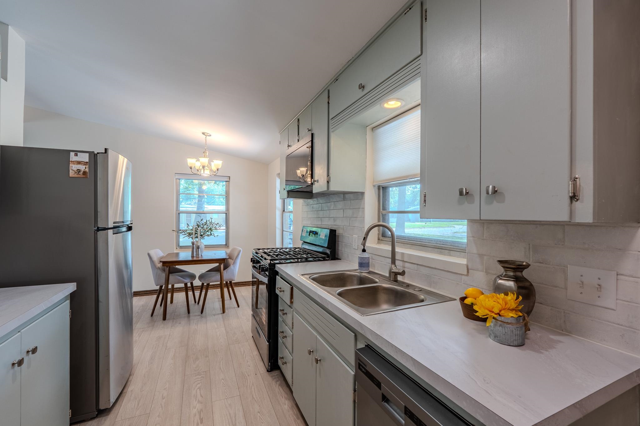 1516 Ann Property Photo 10