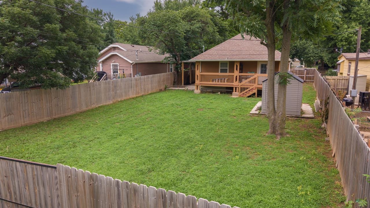 1322 N 15th Property Photo 2