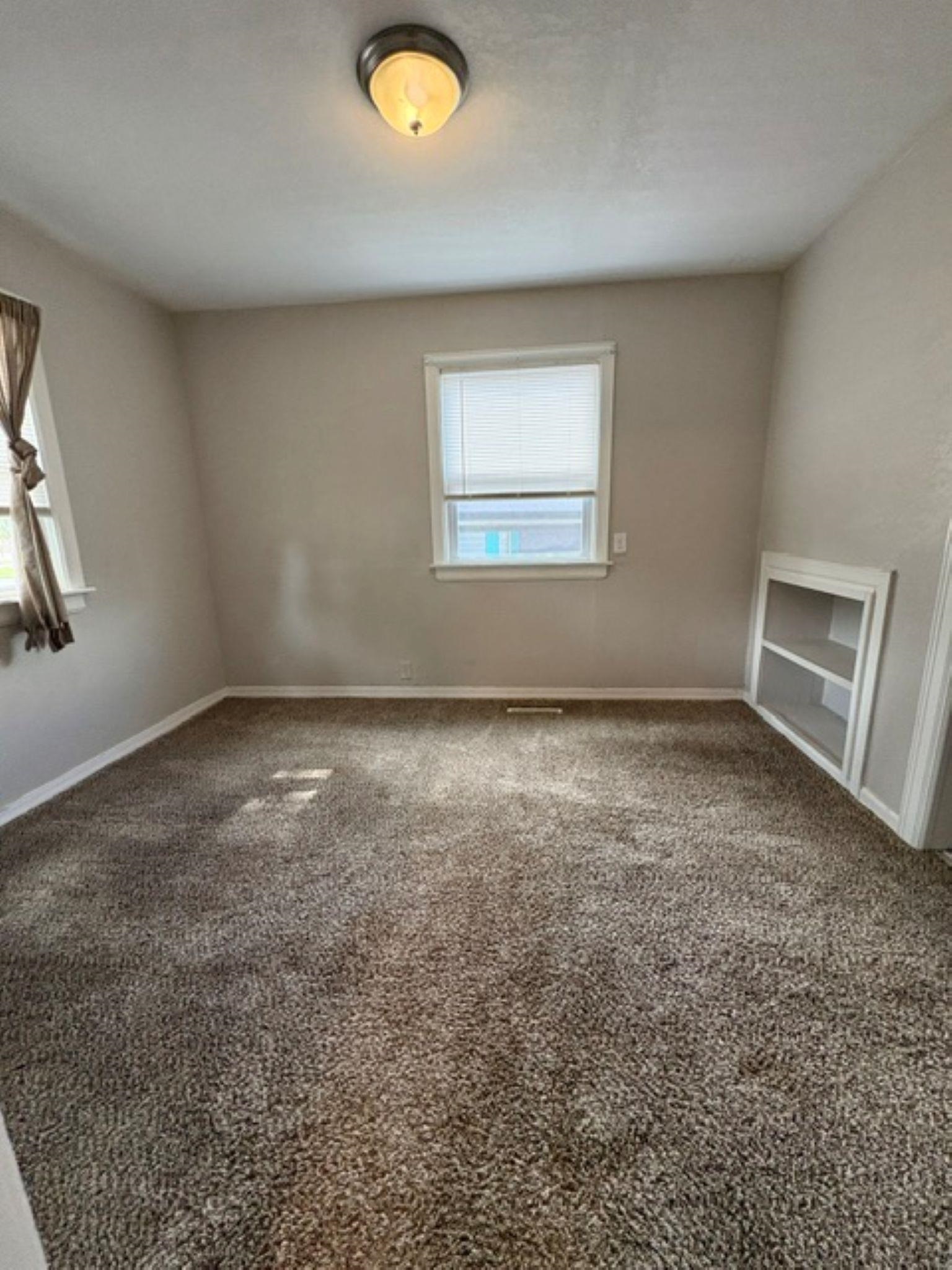 1416 N Henry St Property Photo 5