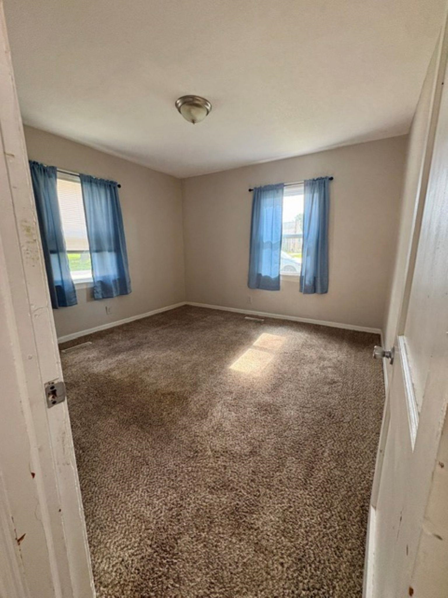 1416 N Henry St Property Photo 8