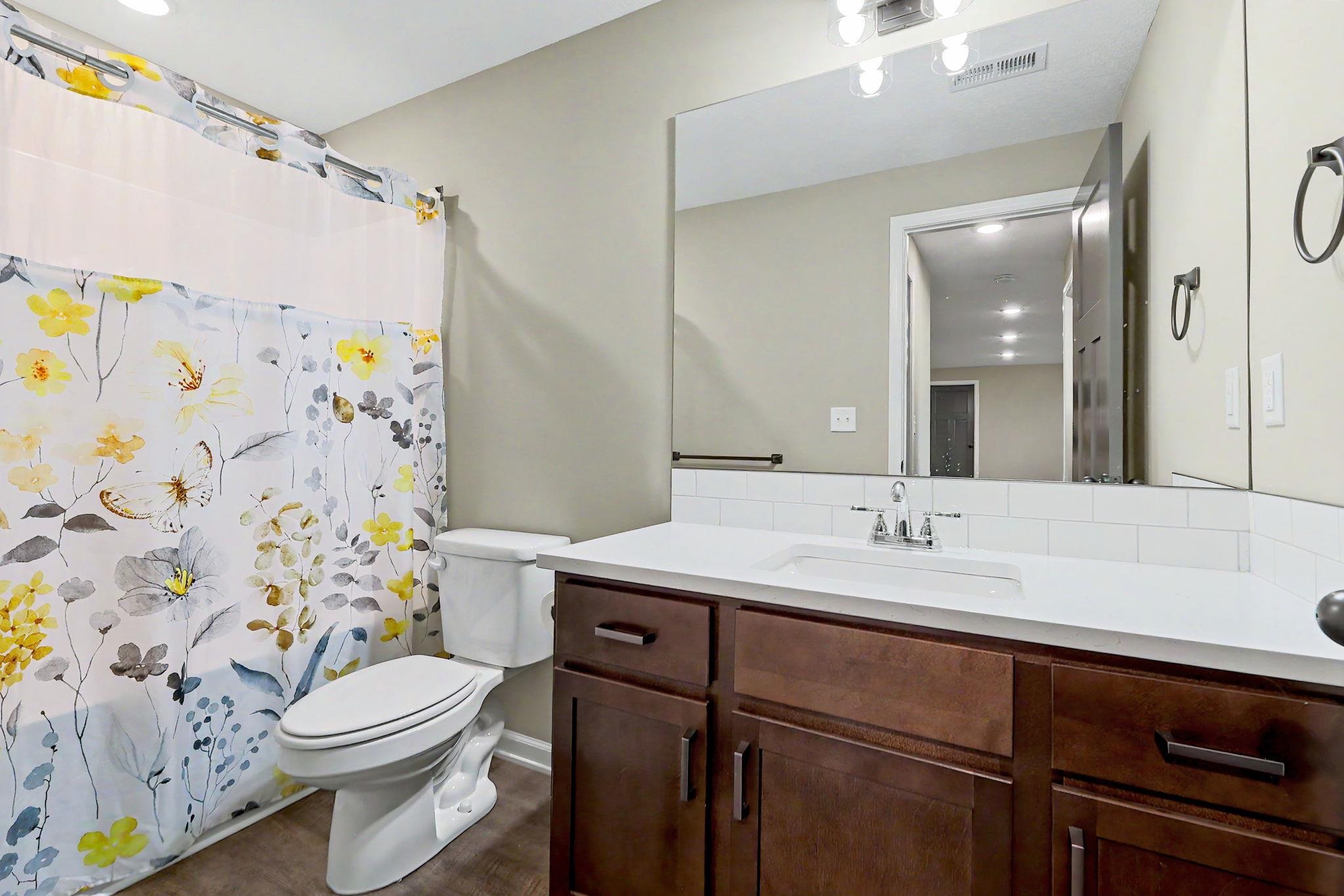 2594 Spring Meadows Ct Property Photo 31