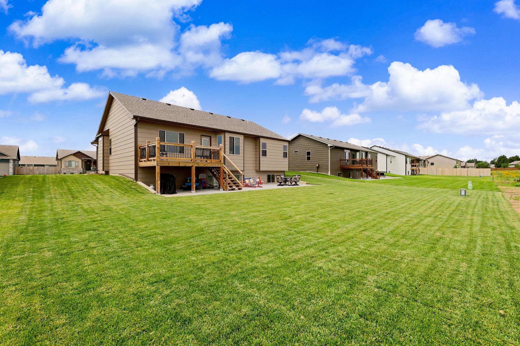 2594 Spring Meadows Ct Property Photo 34
