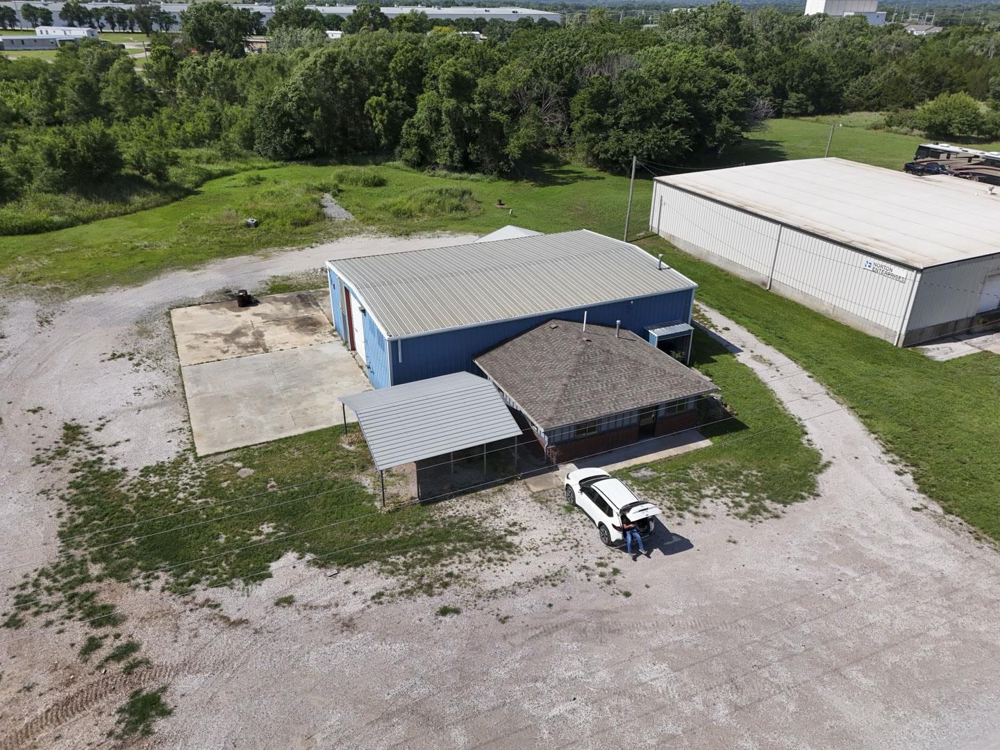3315 E Central Property Photo 29