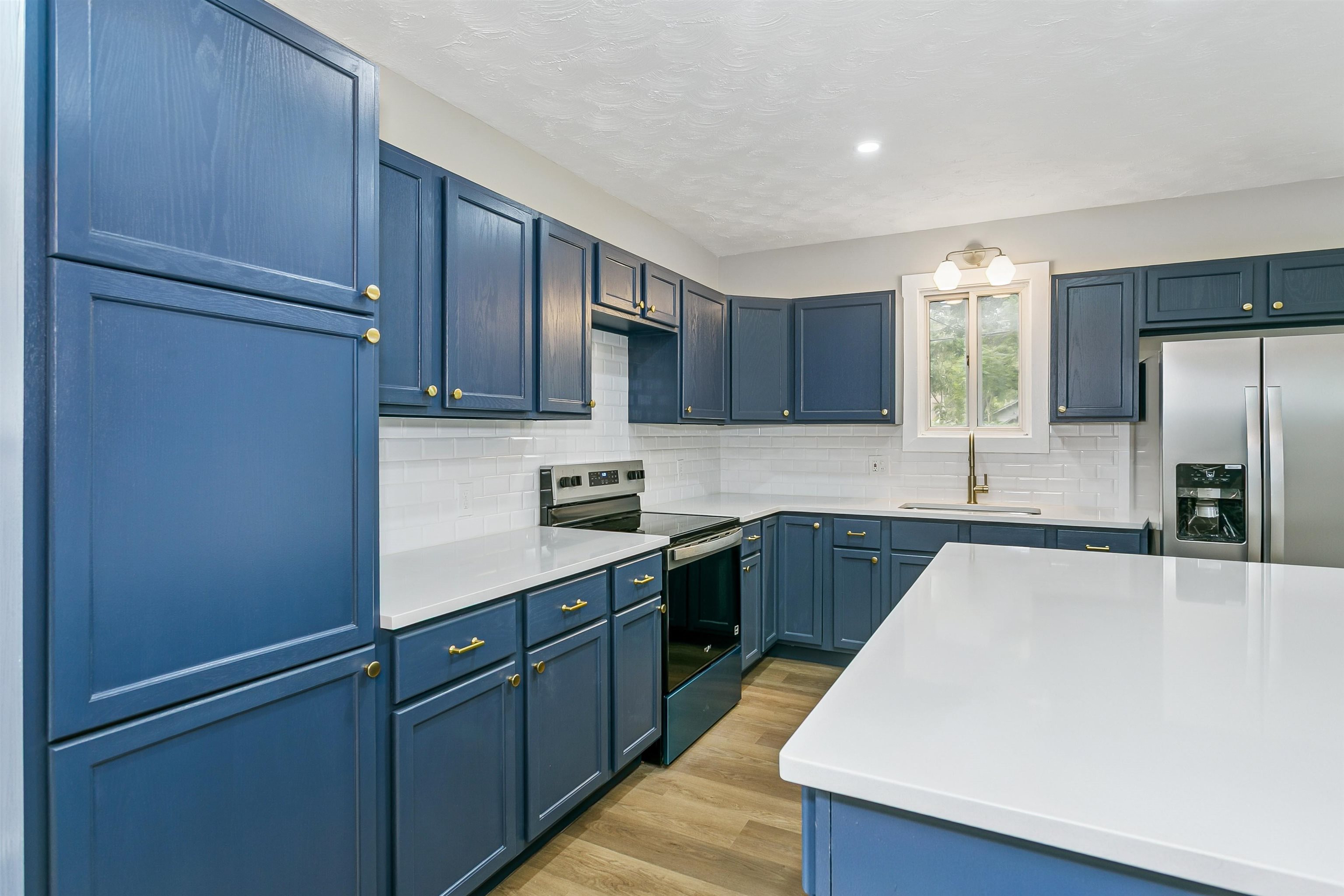 132 S Green Property Photo 13