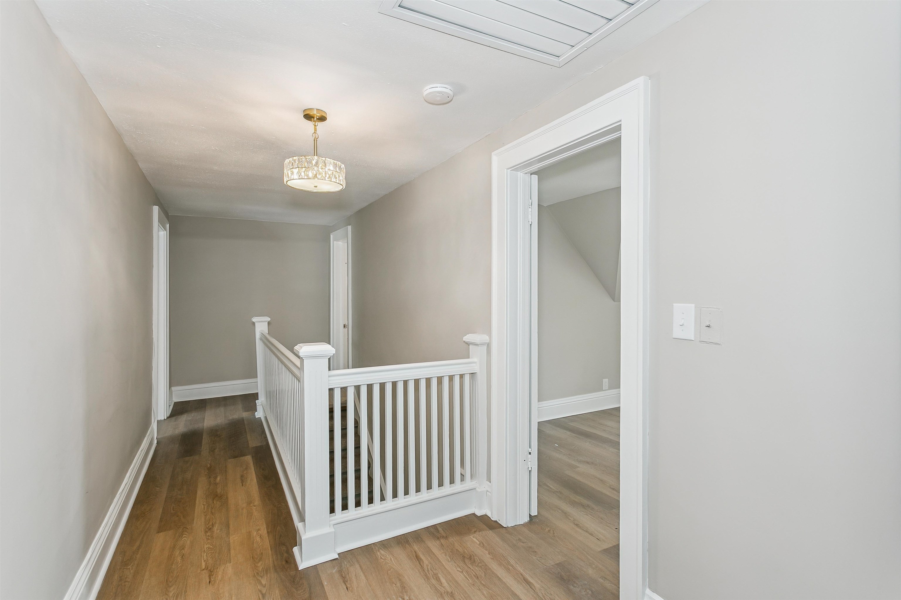 132 S Green Property Photo 17
