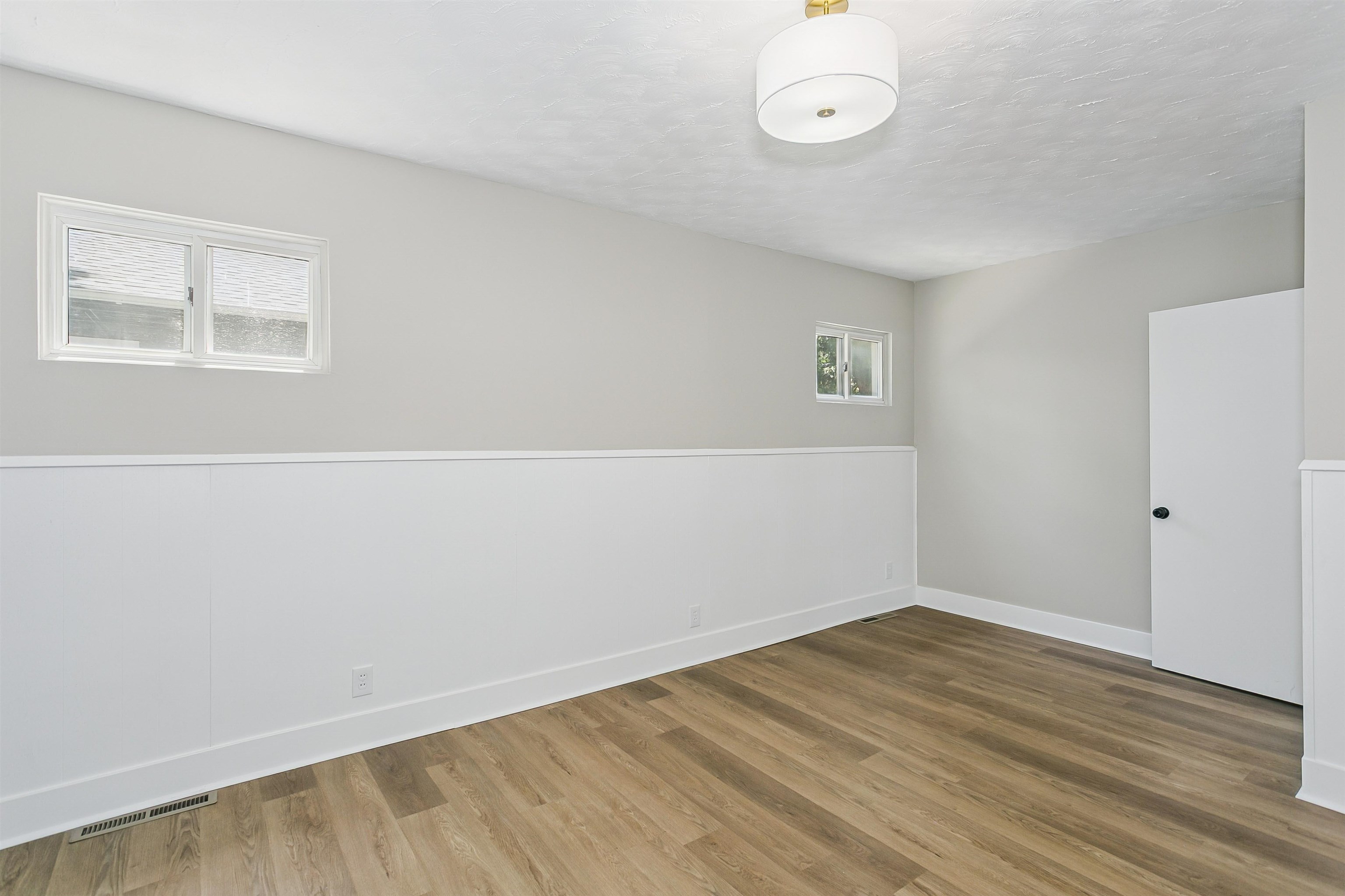 132 S Green Property Photo 21