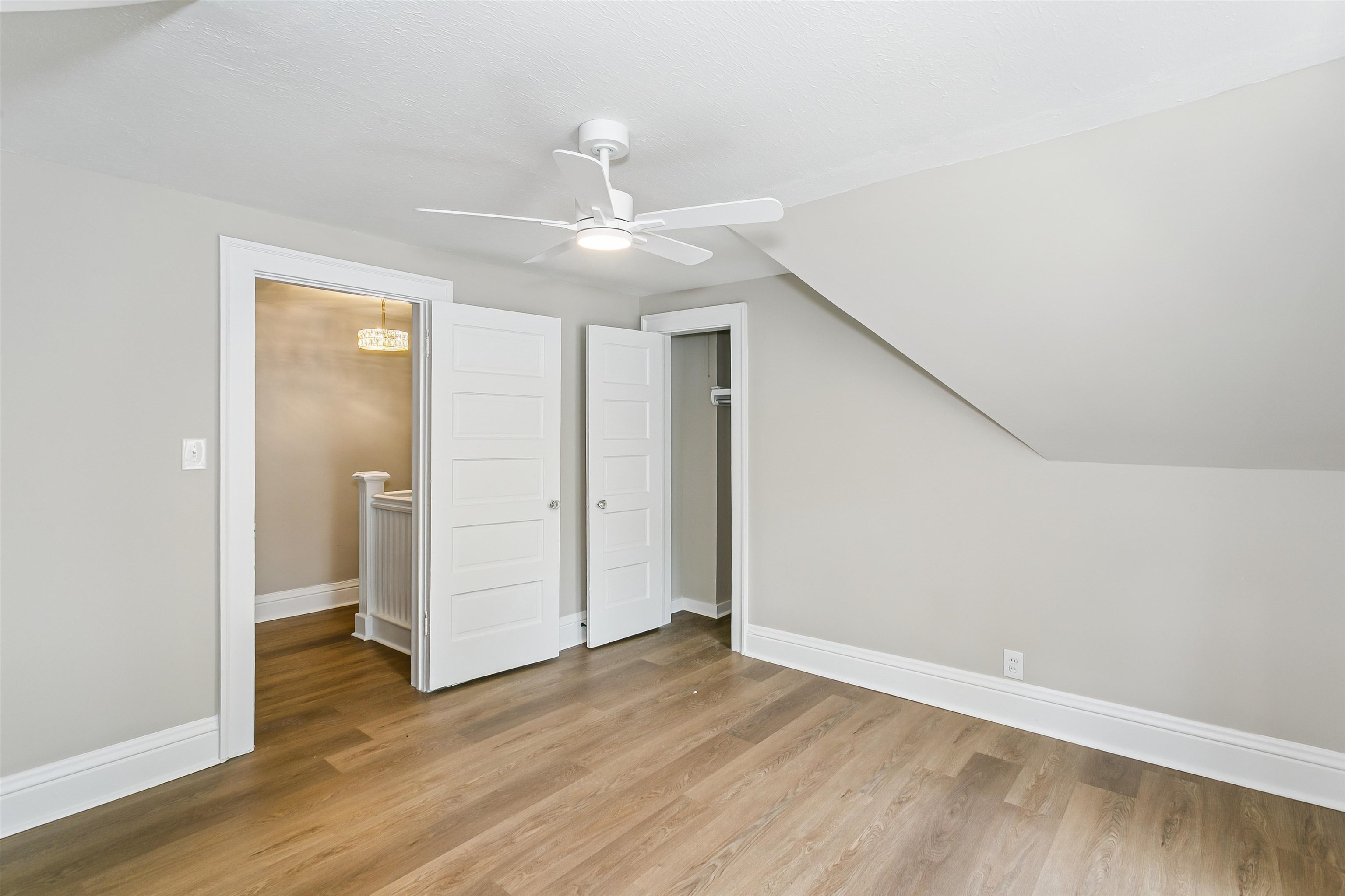 132 S Green Property Photo 29