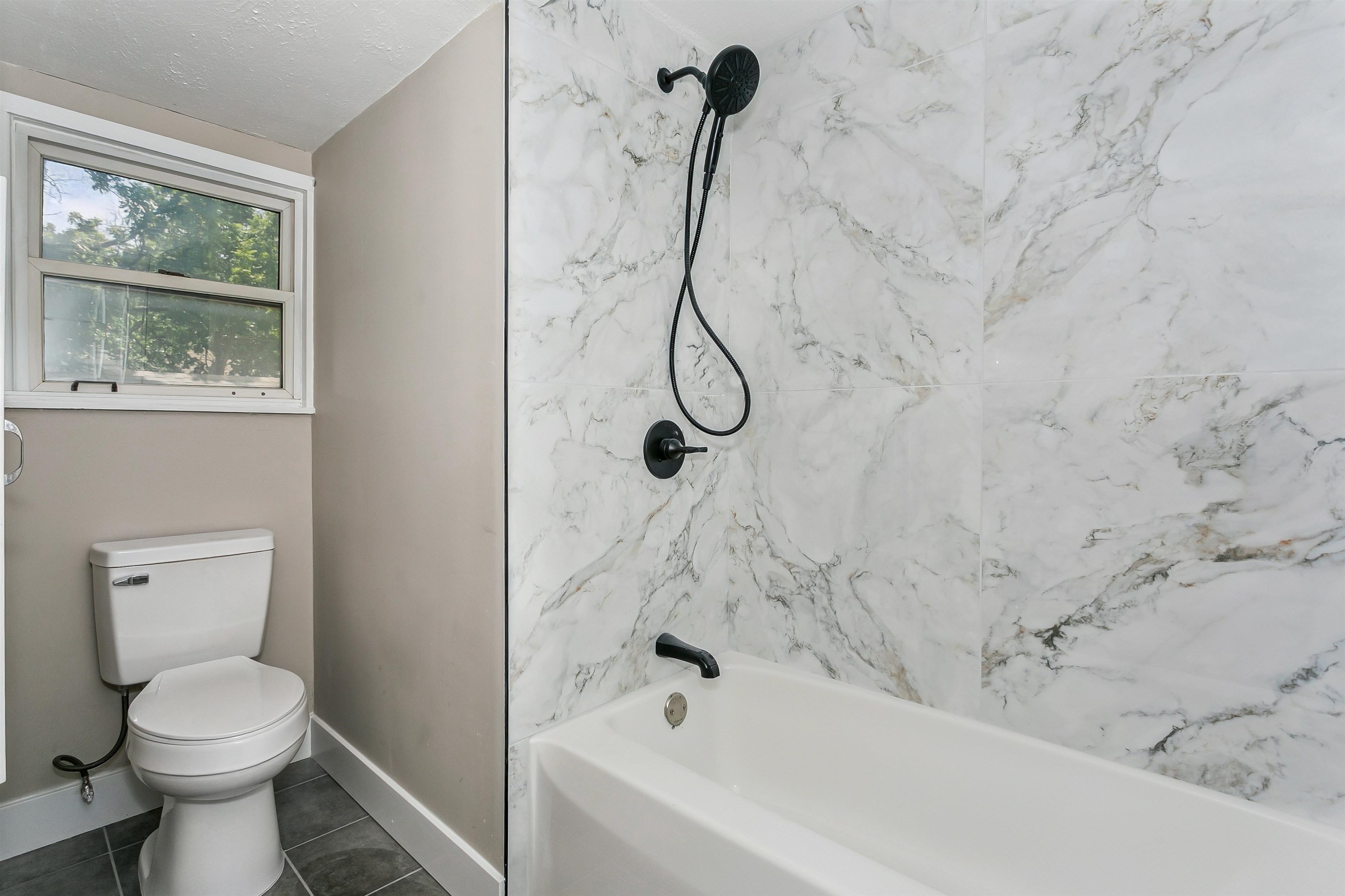 132 S Green Property Photo 31