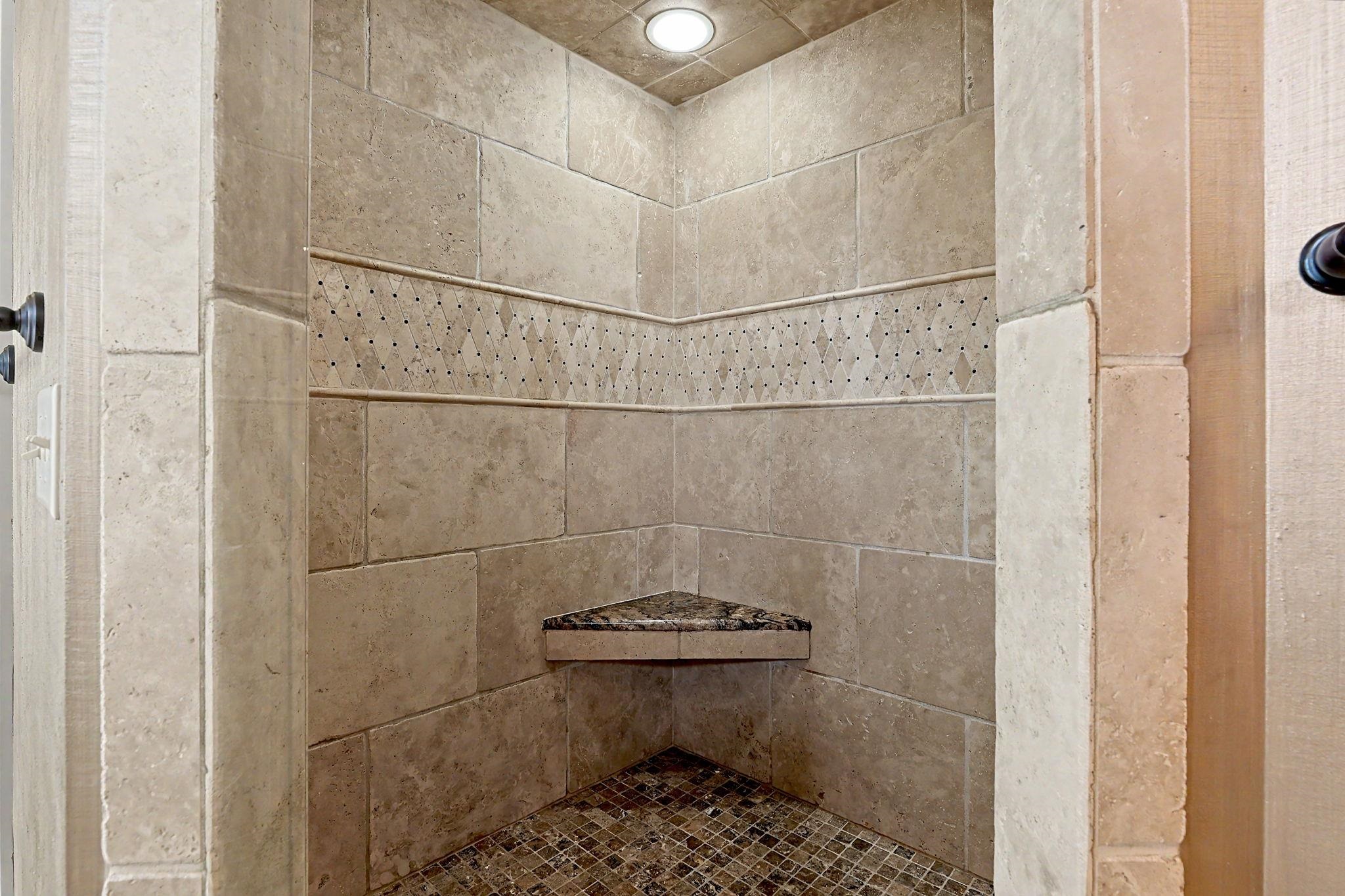 1610 N Graystone Property Photo 24