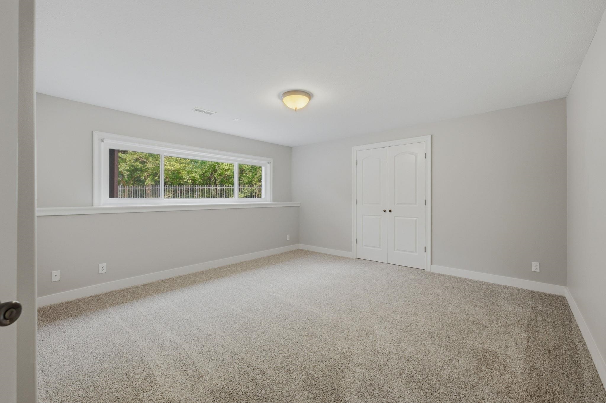 7 N Stagecoach Property Photo 27
