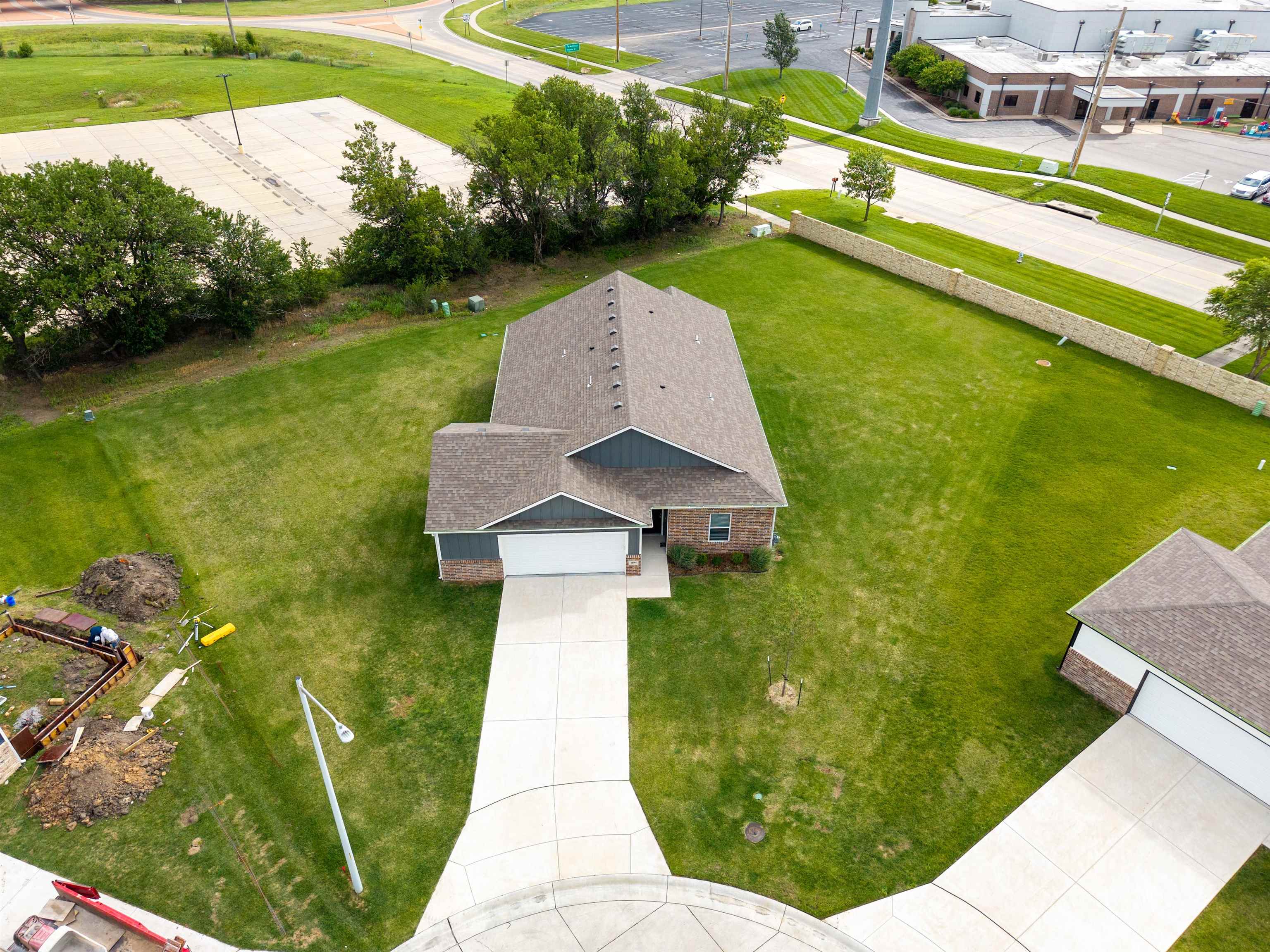 1604 Casey Cir Property Photo 33