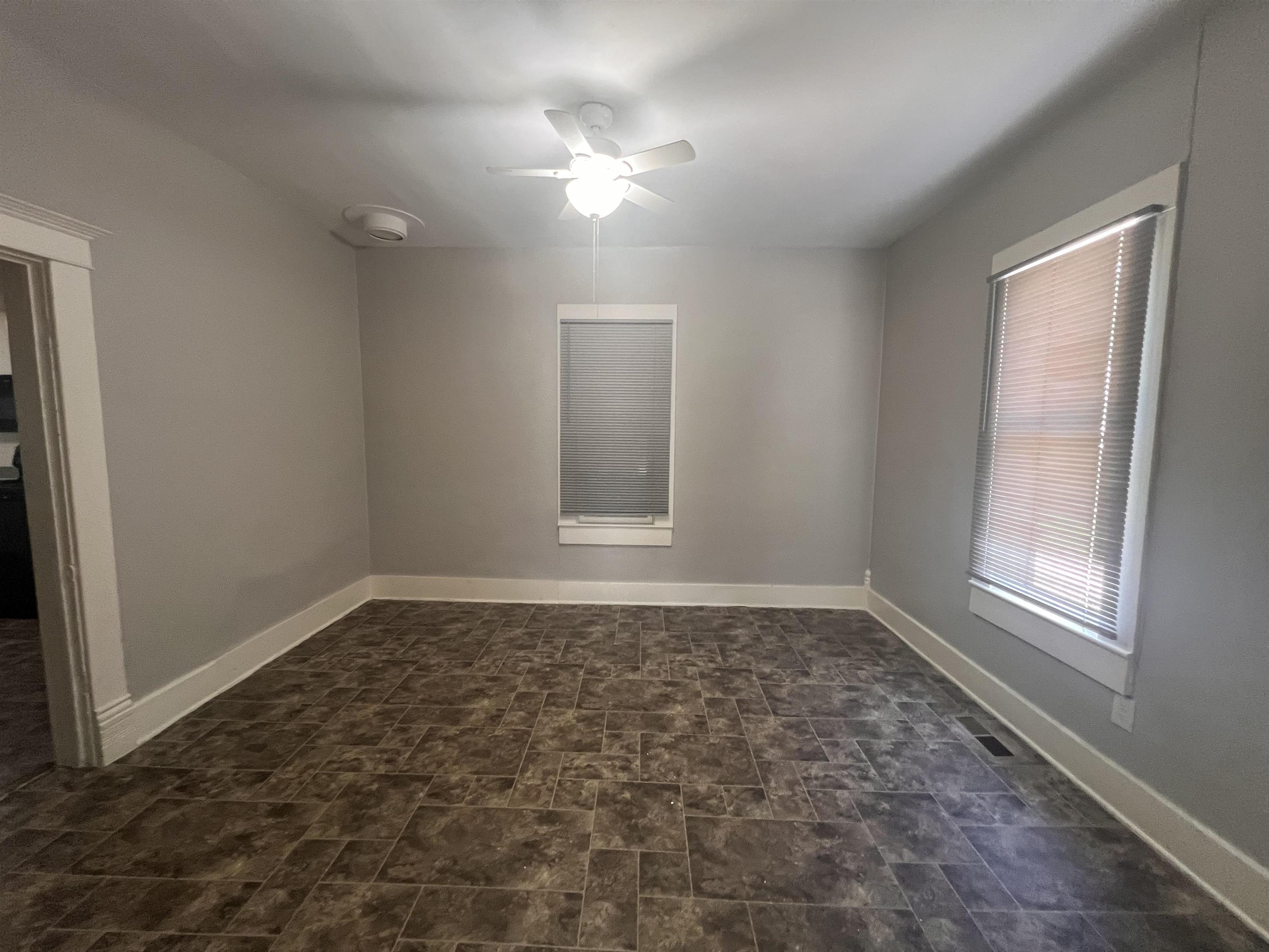 615 N Custer Property Photo 7