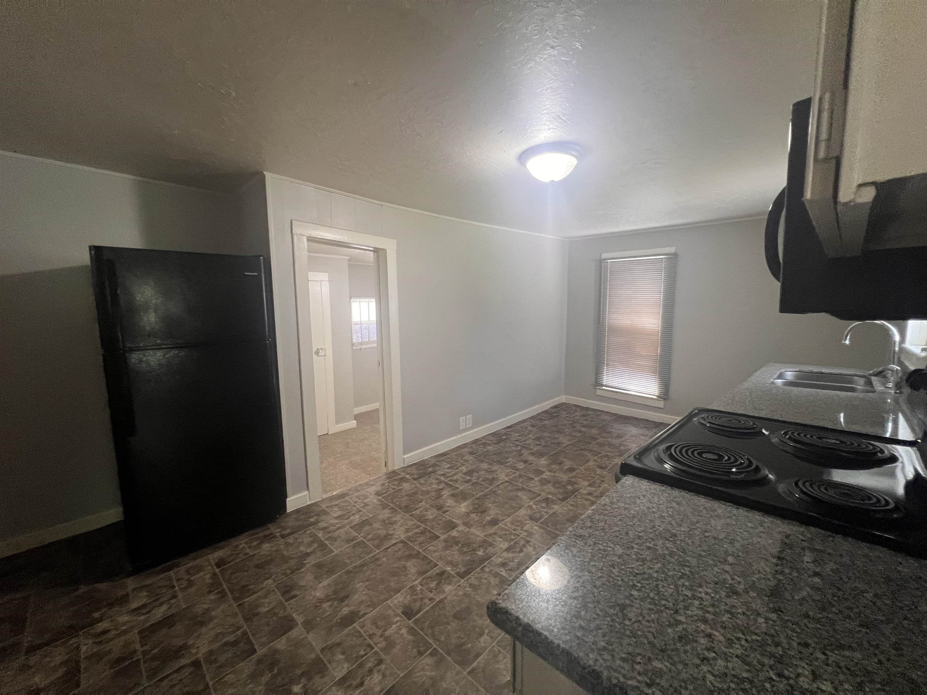 615 N Custer Property Photo 10