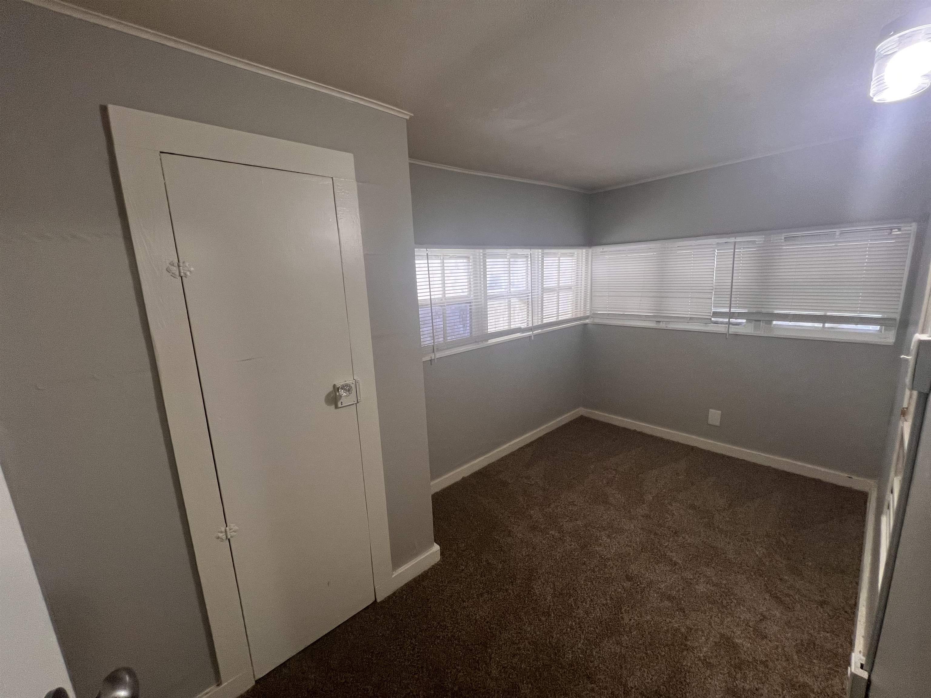 615 N Custer Property Photo 12