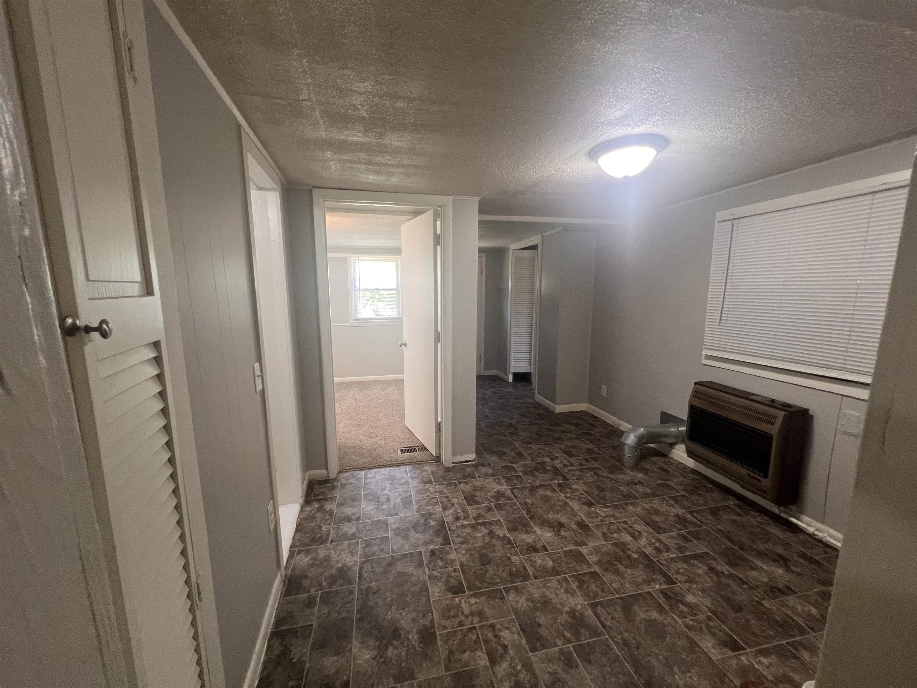 615 N Custer Property Photo 15