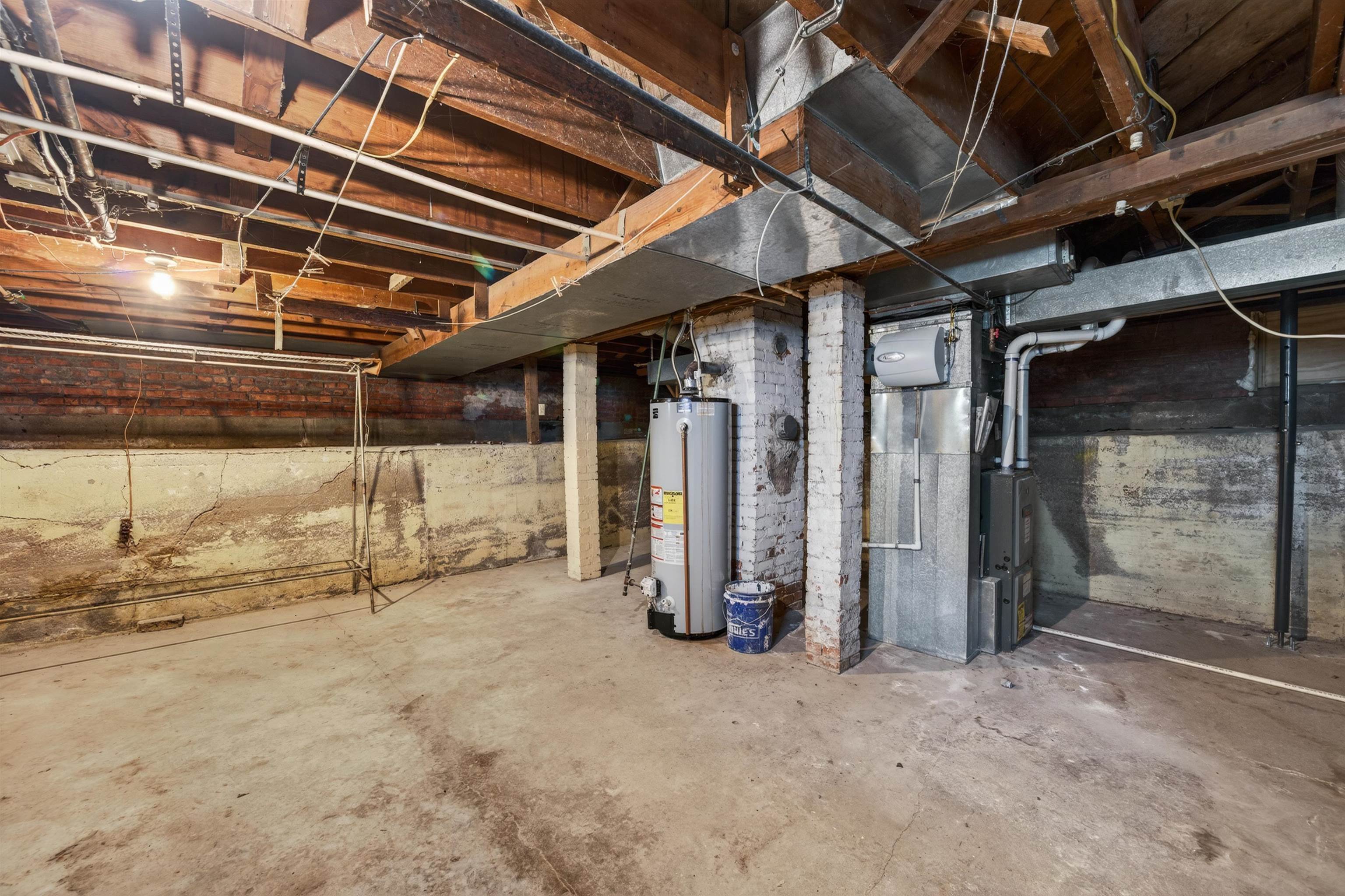 1957 S Market Property Photo 17
