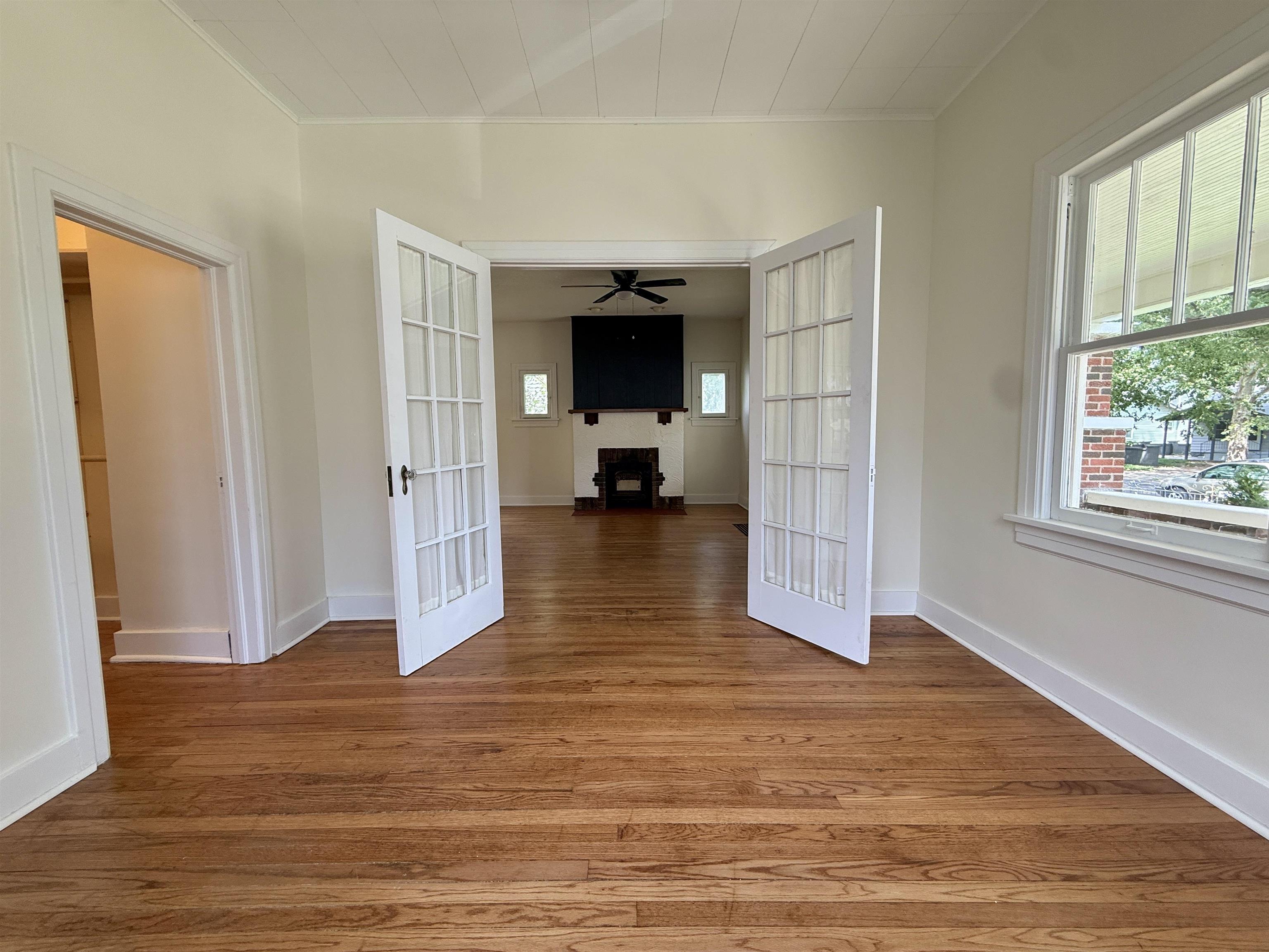 1957 S Market Property Photo 24