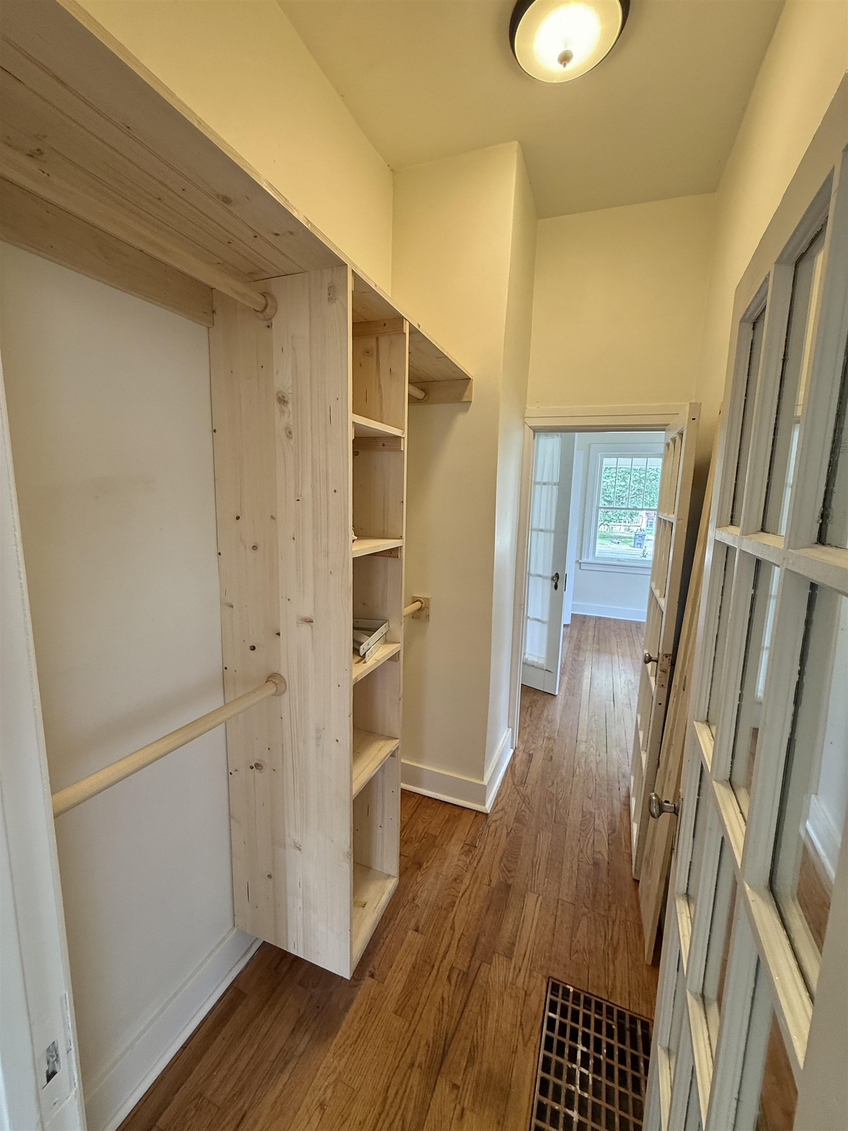 1957 S Market Property Photo 25