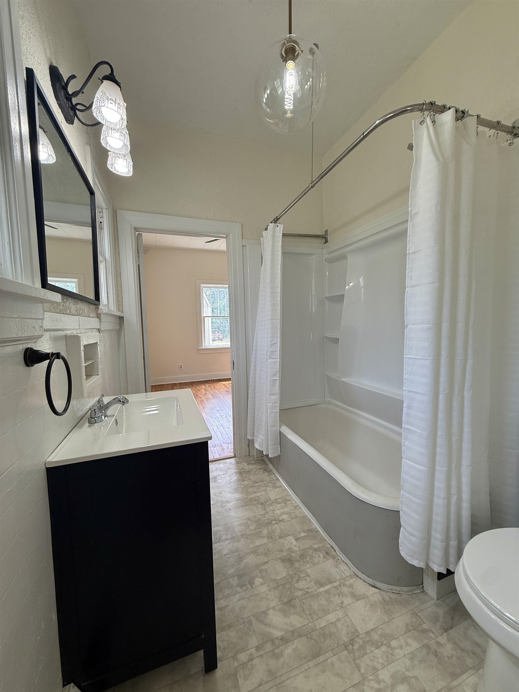 1957 S Market Property Photo 26