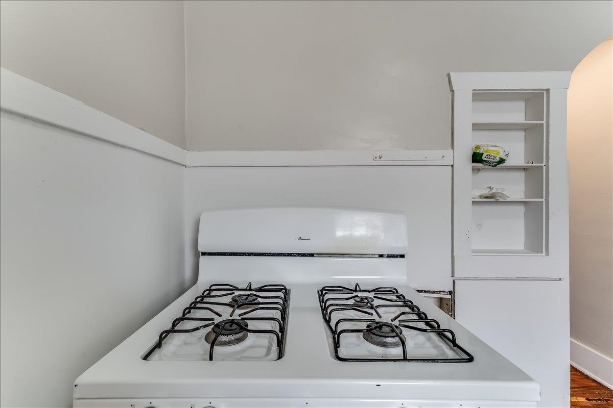 2043 S Broadway Ave Property Photo 14