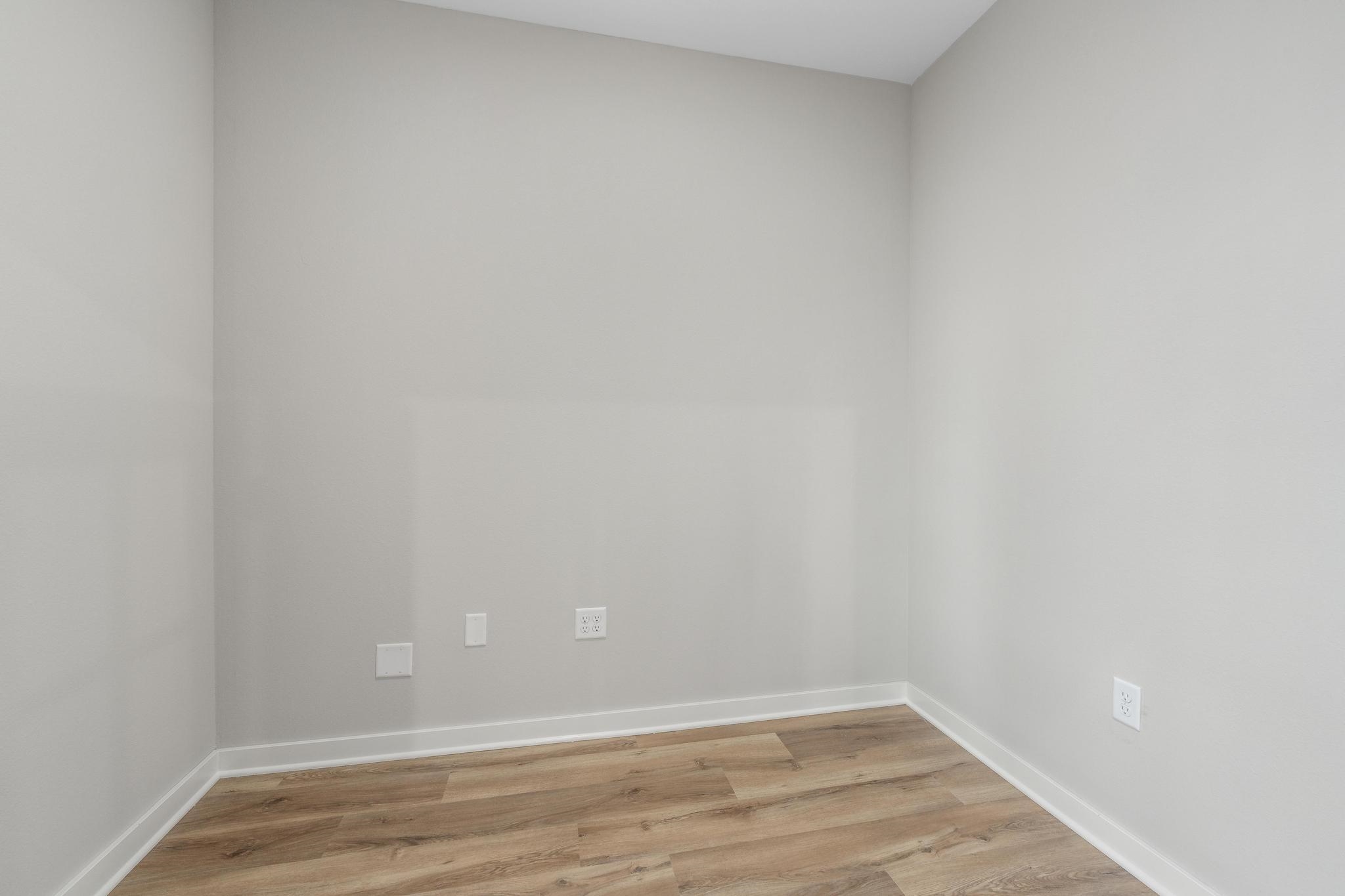 809 N Rainbow Lake St Property Photo 5