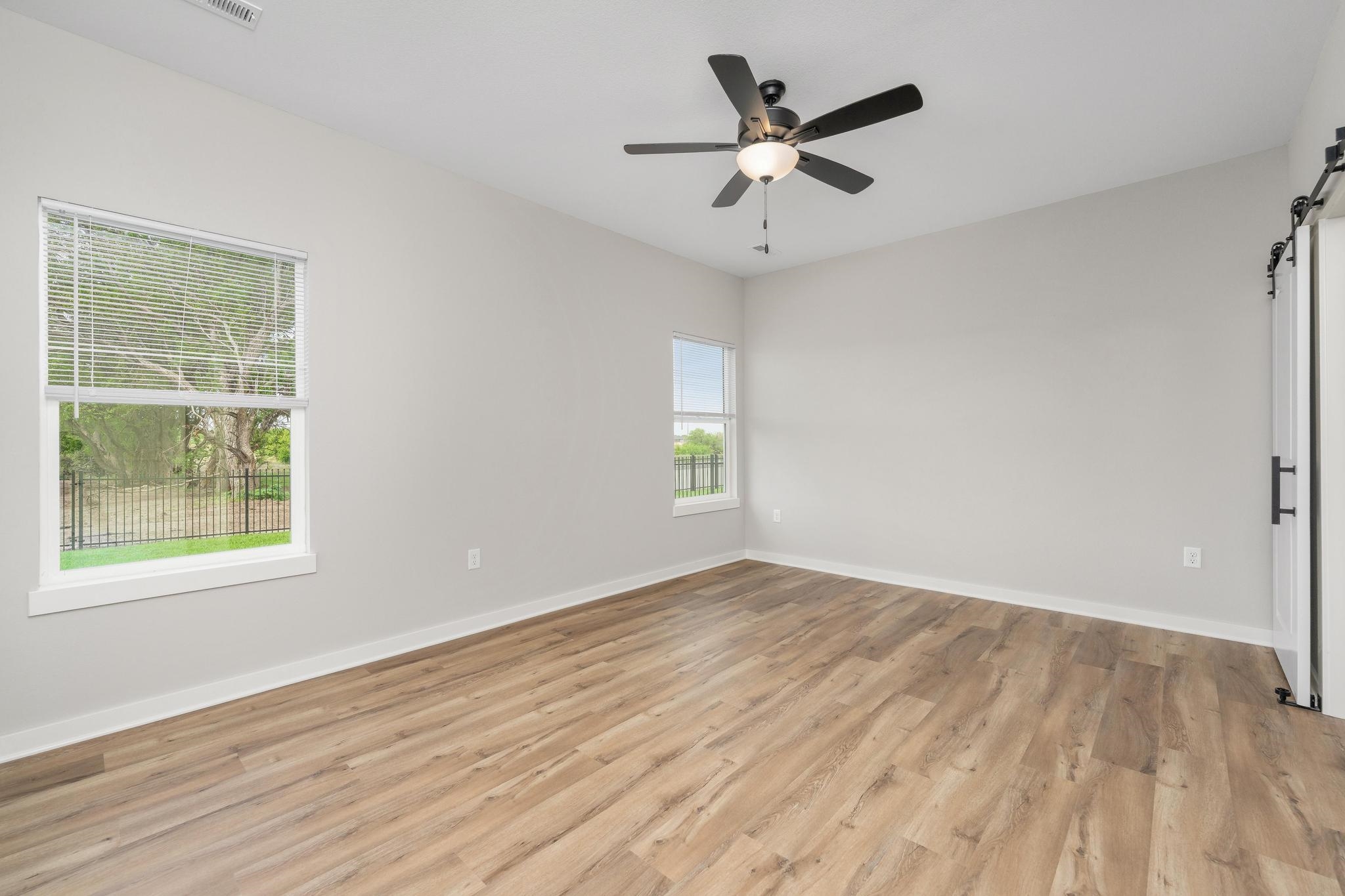 809 N Rainbow Lake St Property Photo 11
